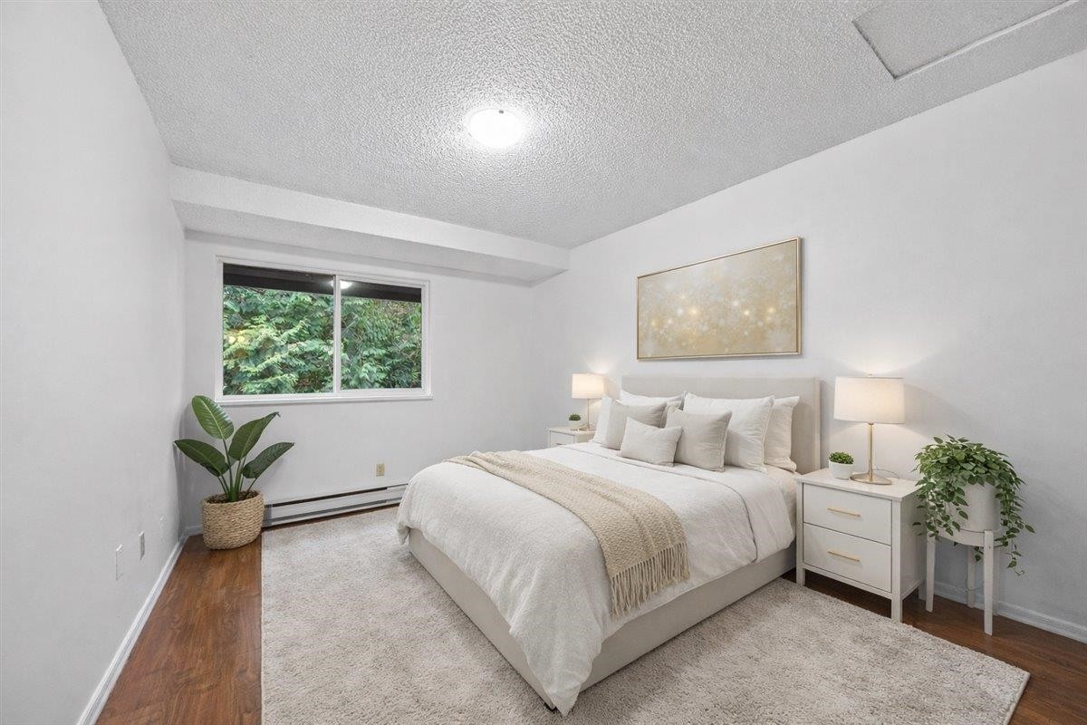 3438 Copeland Avenue, Vancouver, BC - Indoor Photo Showing Bedroom