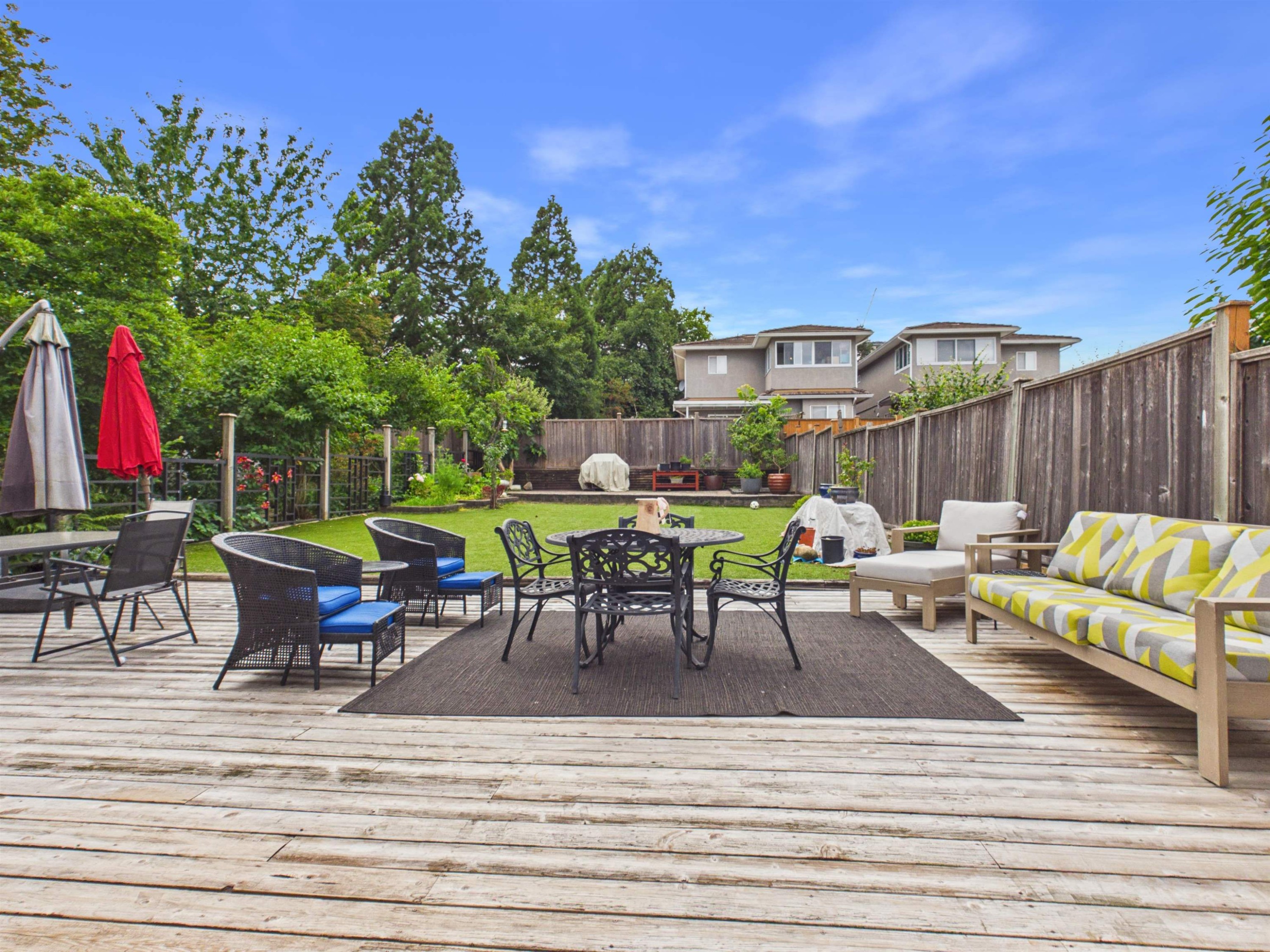 6615 Dufferin Avenue, Burnaby, BC - Outdoor With Deck Patio Veranda