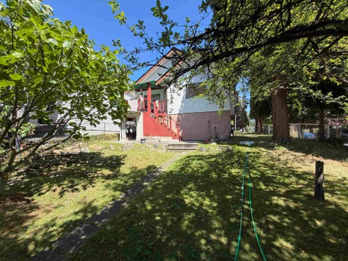 5895 Cree Street, Vancouver, BC - Outdoor
