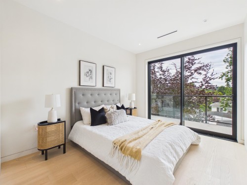 2230 21St Avenue W, Vancouver, BC 