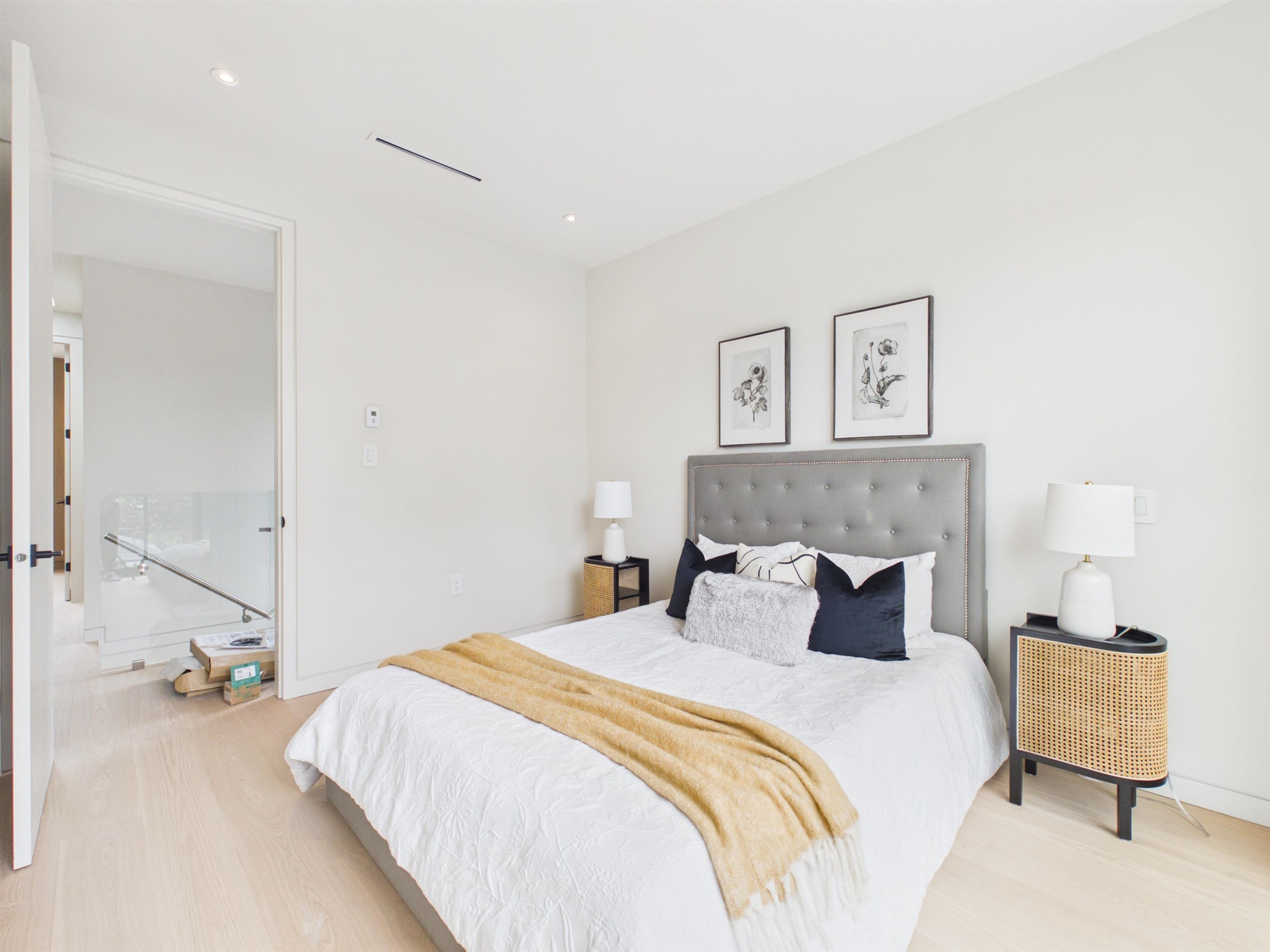2230 21St Avenue W, Vancouver, BC