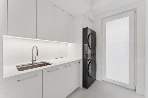 1202 Duchess Avenue, West Vancouver, BC - Indoor