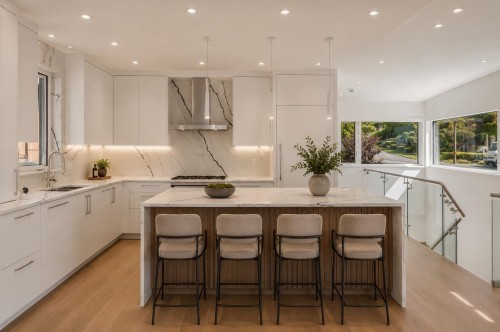 1202 Duchess Avenue, West Vancouver, BC - Indoor