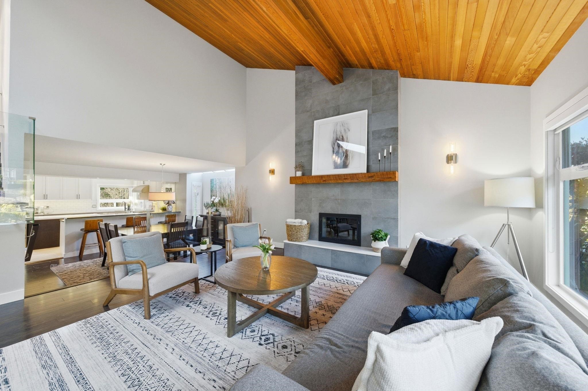 2023 Hill Drive, North Vancouver, BC - Indoor Photo Showing Living Room With Fireplace