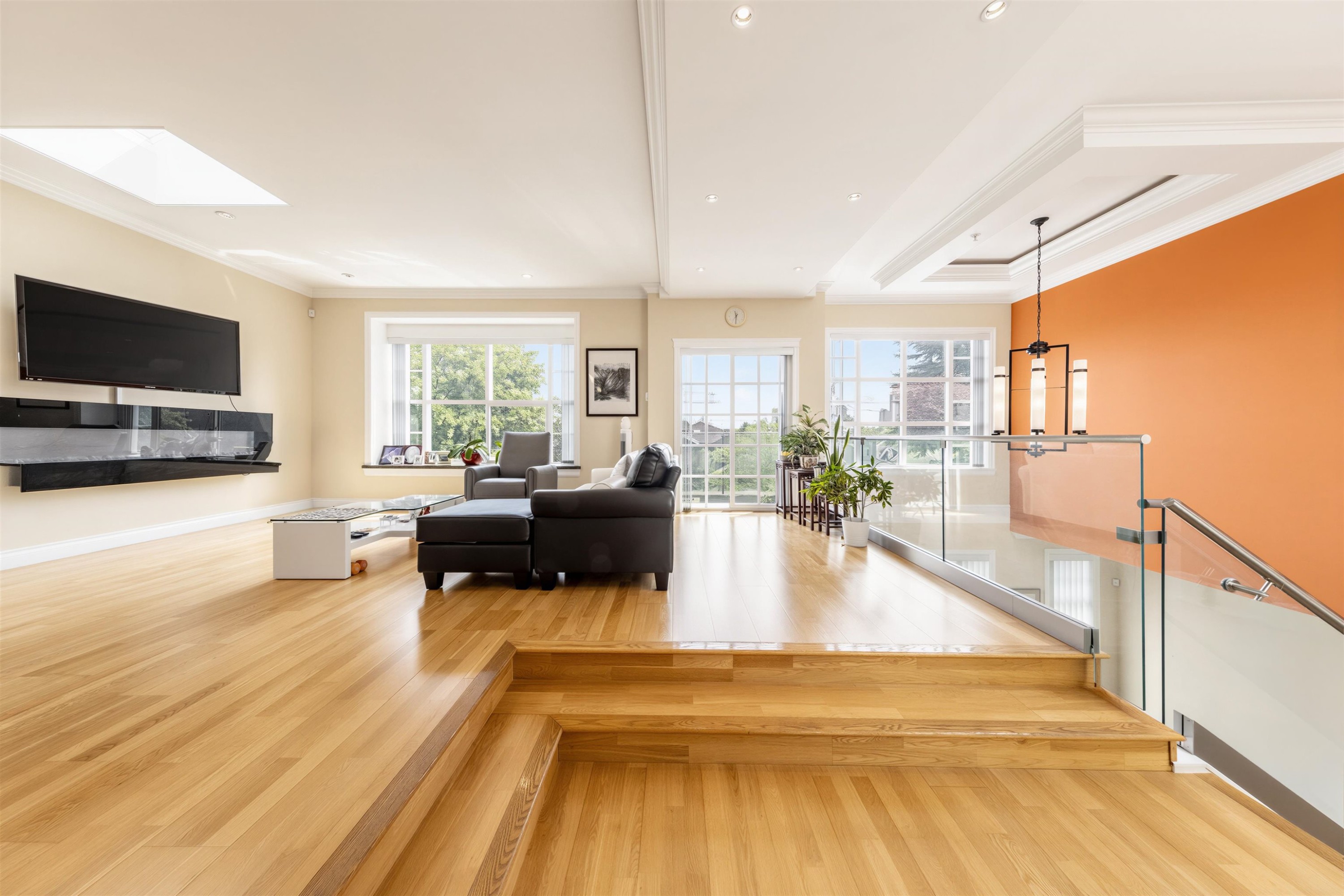1225 Hazelton Street, Vancouver, BC - Indoor
