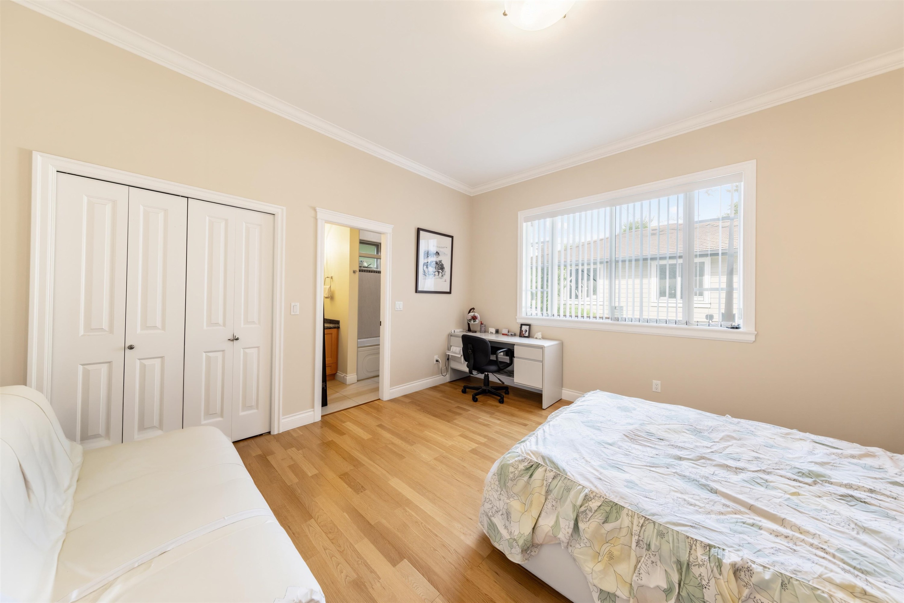 1225 Hazelton Street, Vancouver, BC - Indoor Photo Showing Bedroom