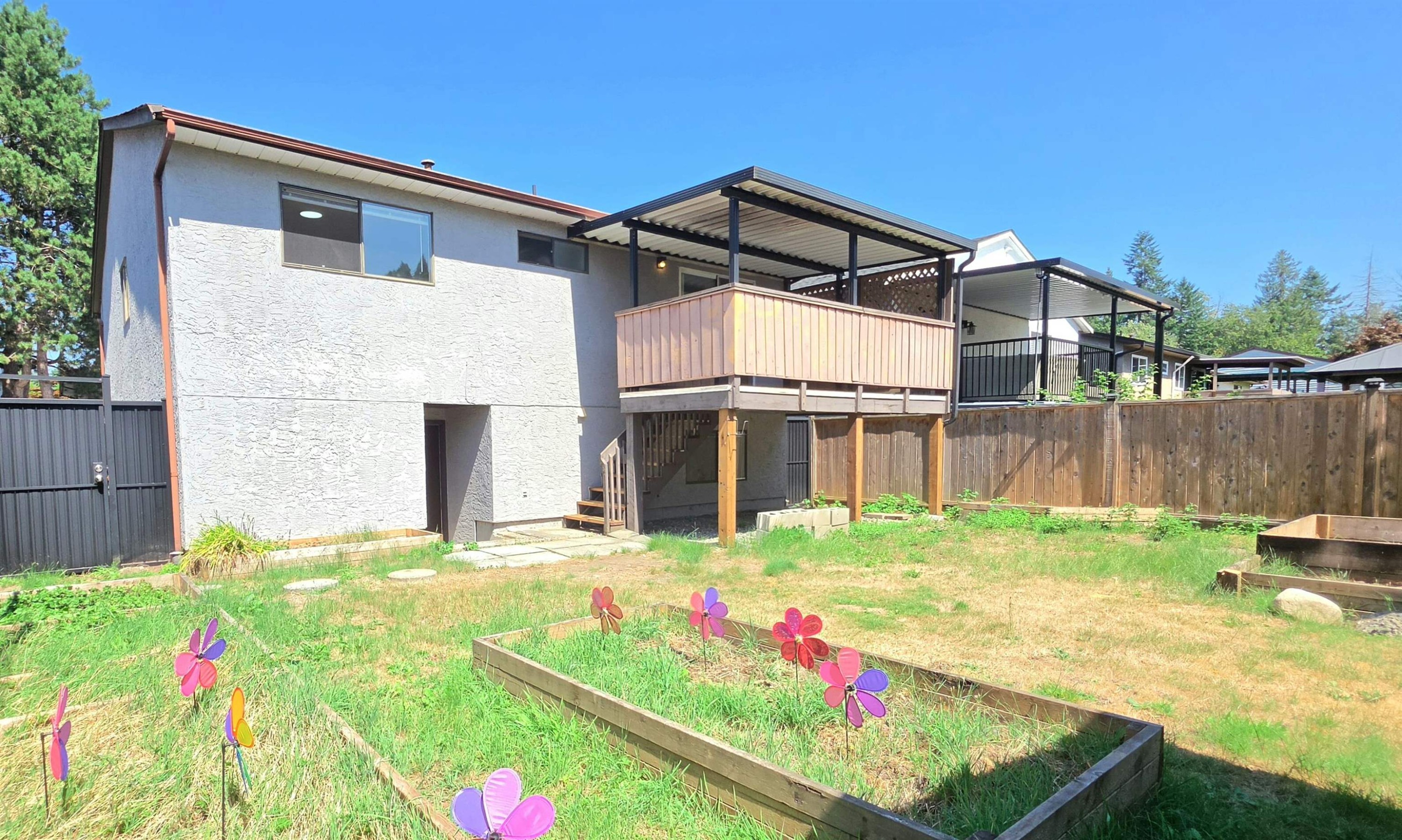 3220 Harwood Avenue, Coquitlam, BC - Outdoor