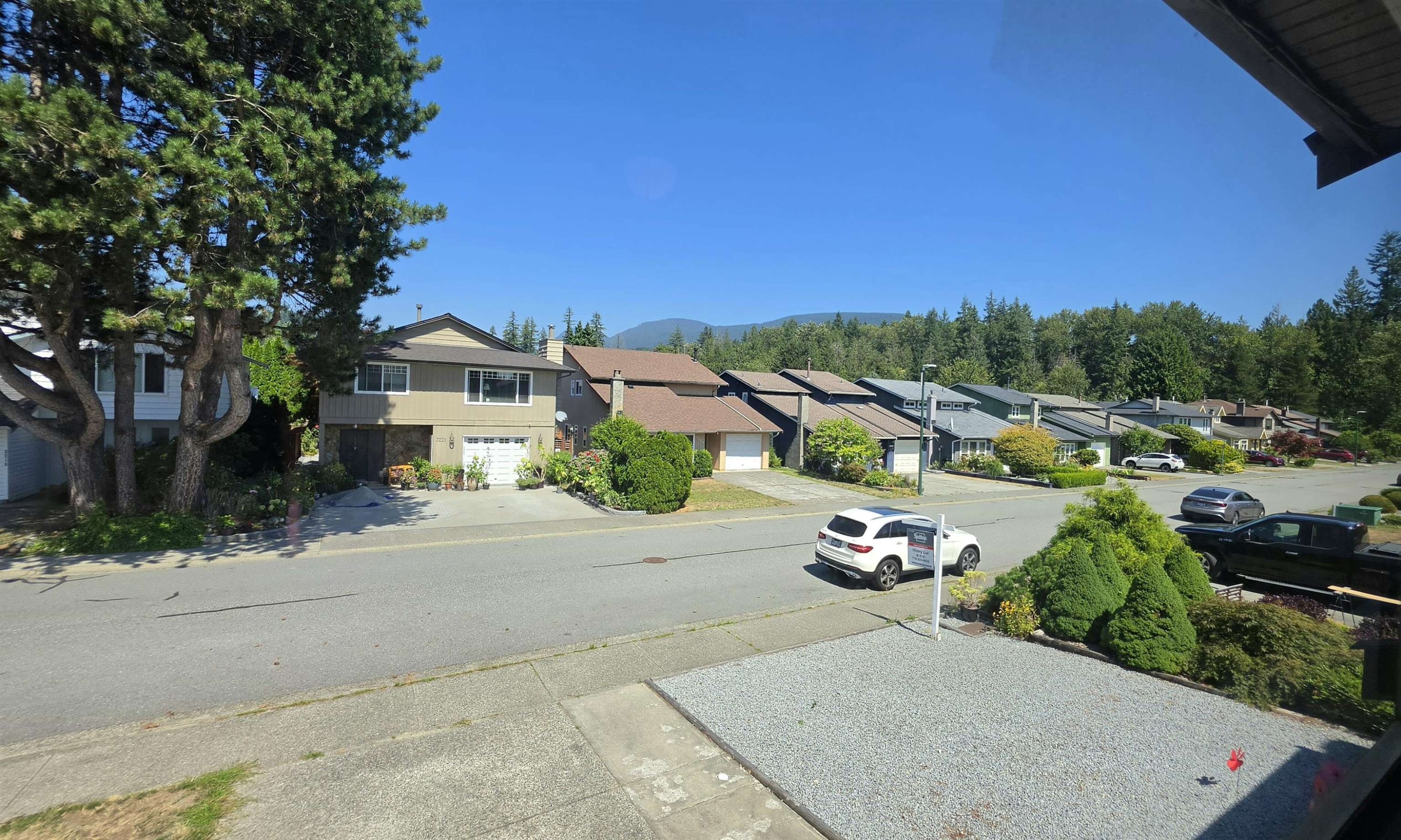 3220 Harwood Avenue, Coquitlam, BC - Outdoor
