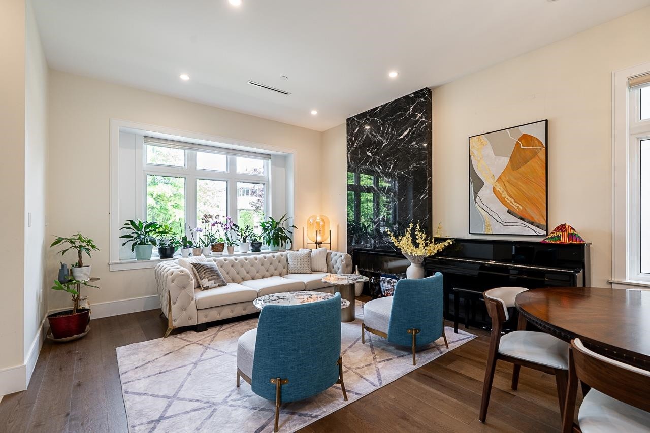 152 48Th Avenue W, Vancouver, BC - Indoor
