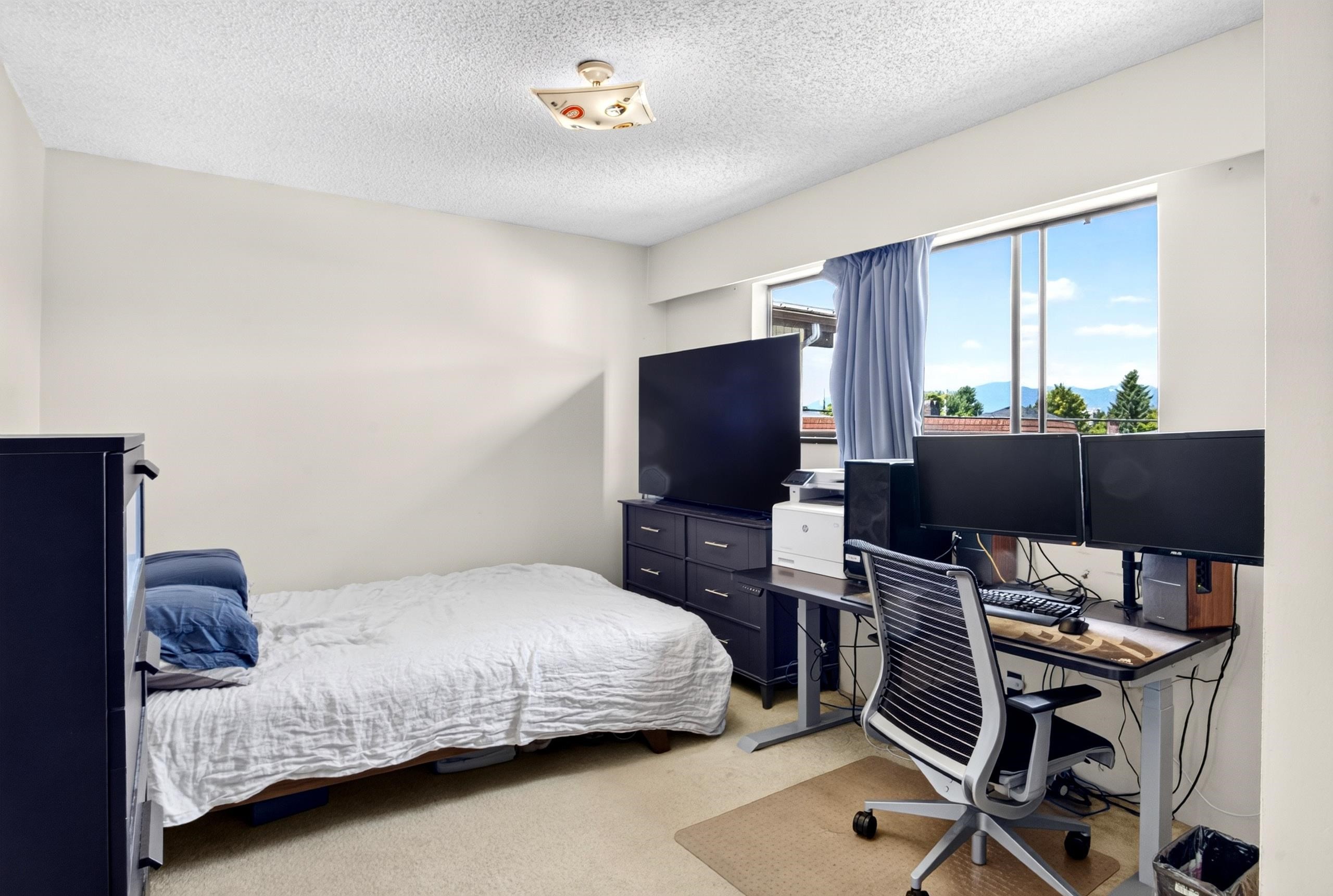 2871 18Th Avenue E, Vancouver, BC