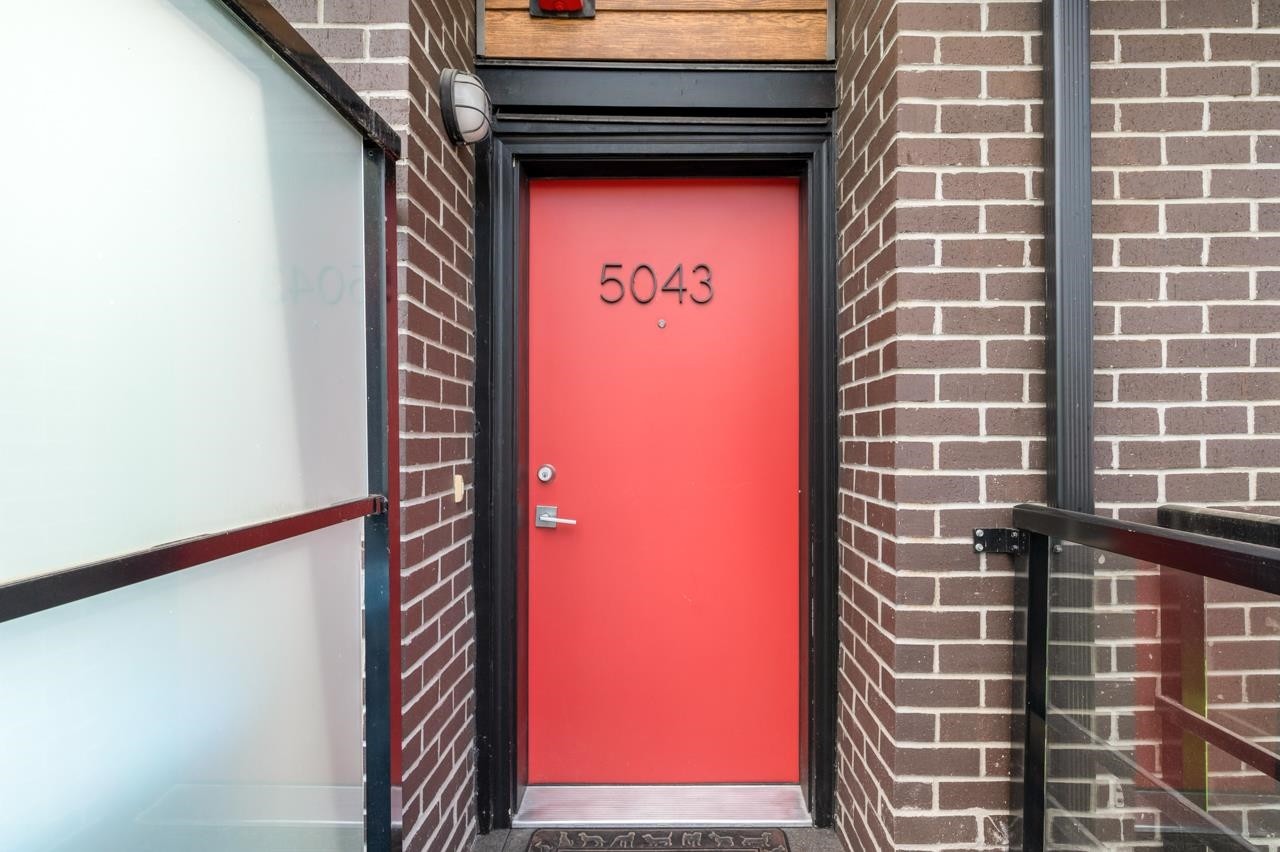 5043 Chambers Street, Vancouver, BC - Photo Showing Other Room