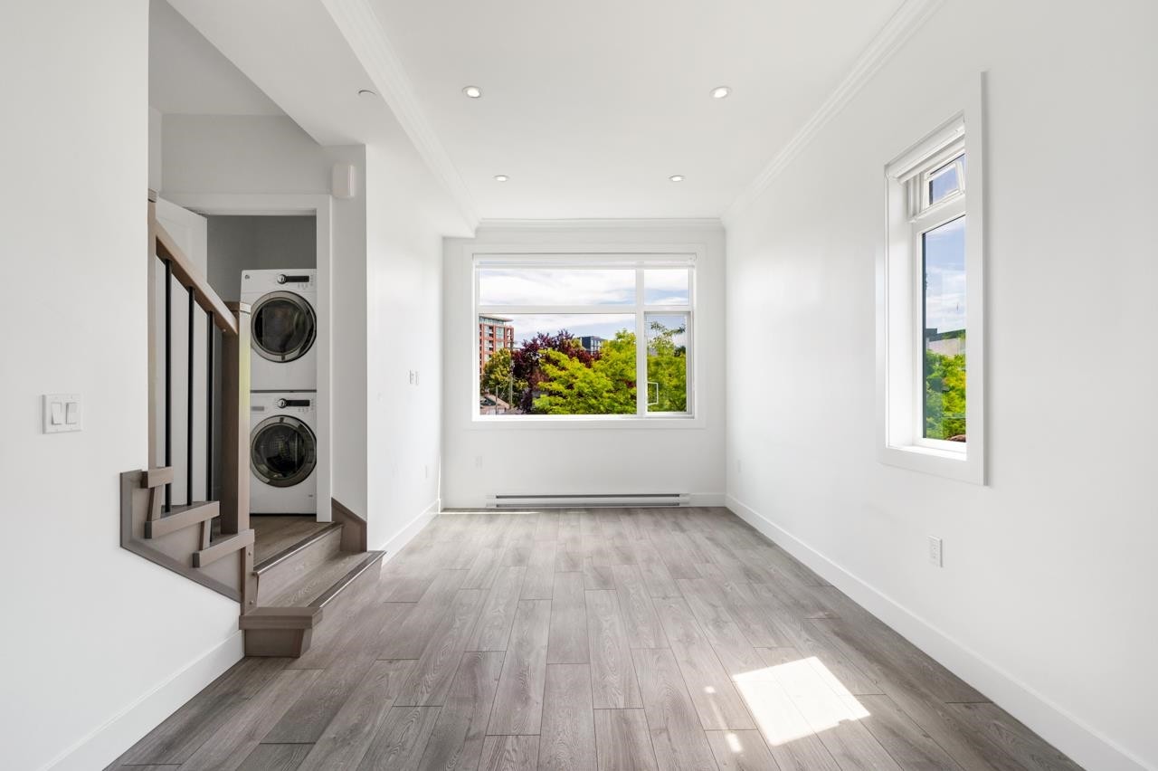 5043 Chambers Street, Vancouver, BC - Indoor Photo Showing Other Room