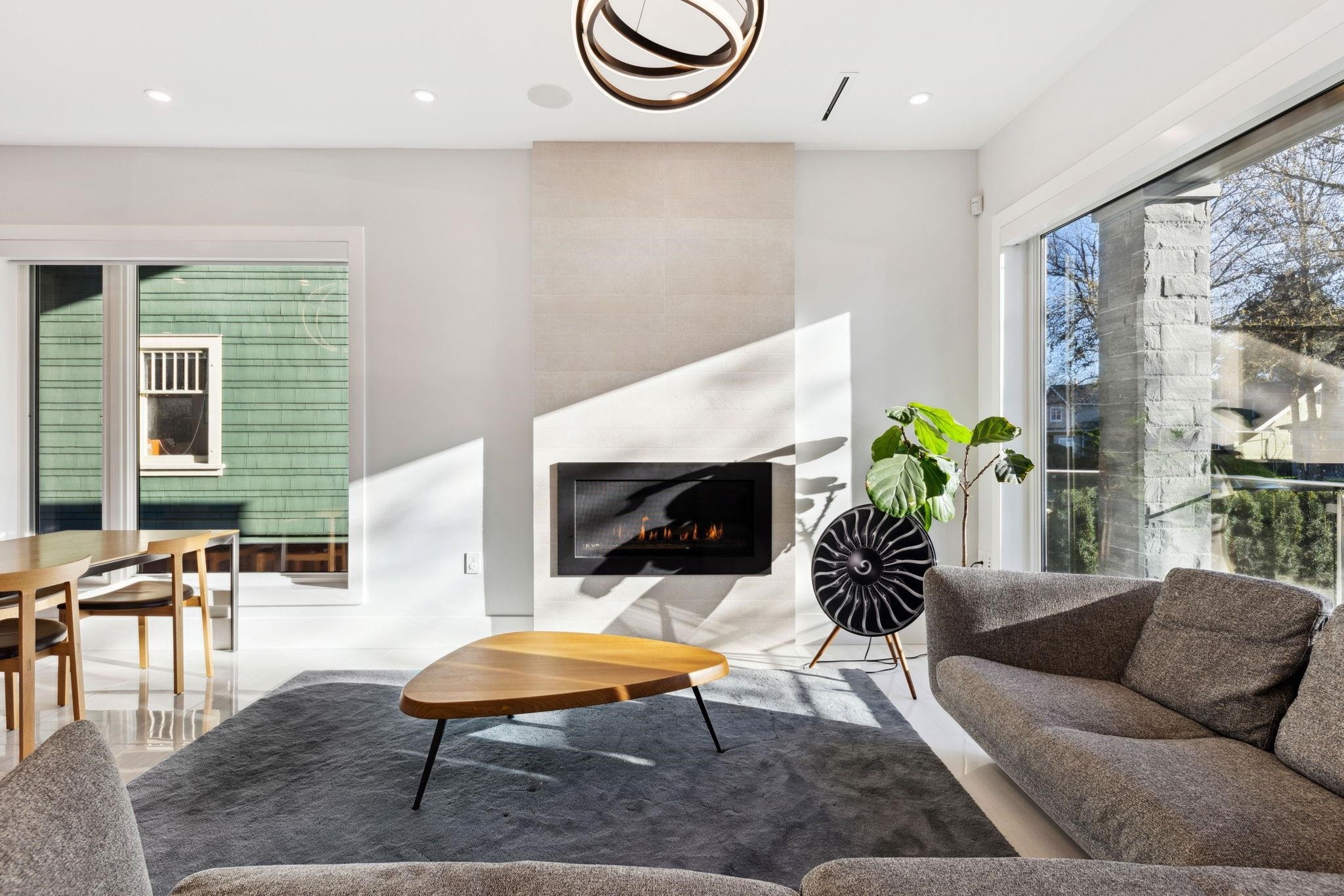 4437 13Th Avenue W, Vancouver, BC - Indoor Photo Showing Living Room With Fireplace