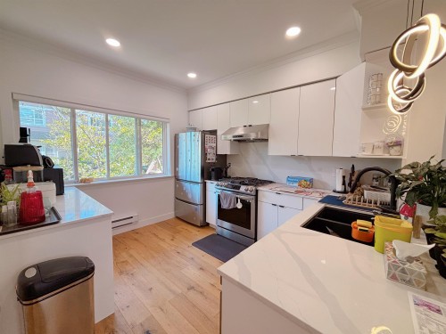 2-9288 Keefer Avenue  Richmond, BC V6Y 4K9