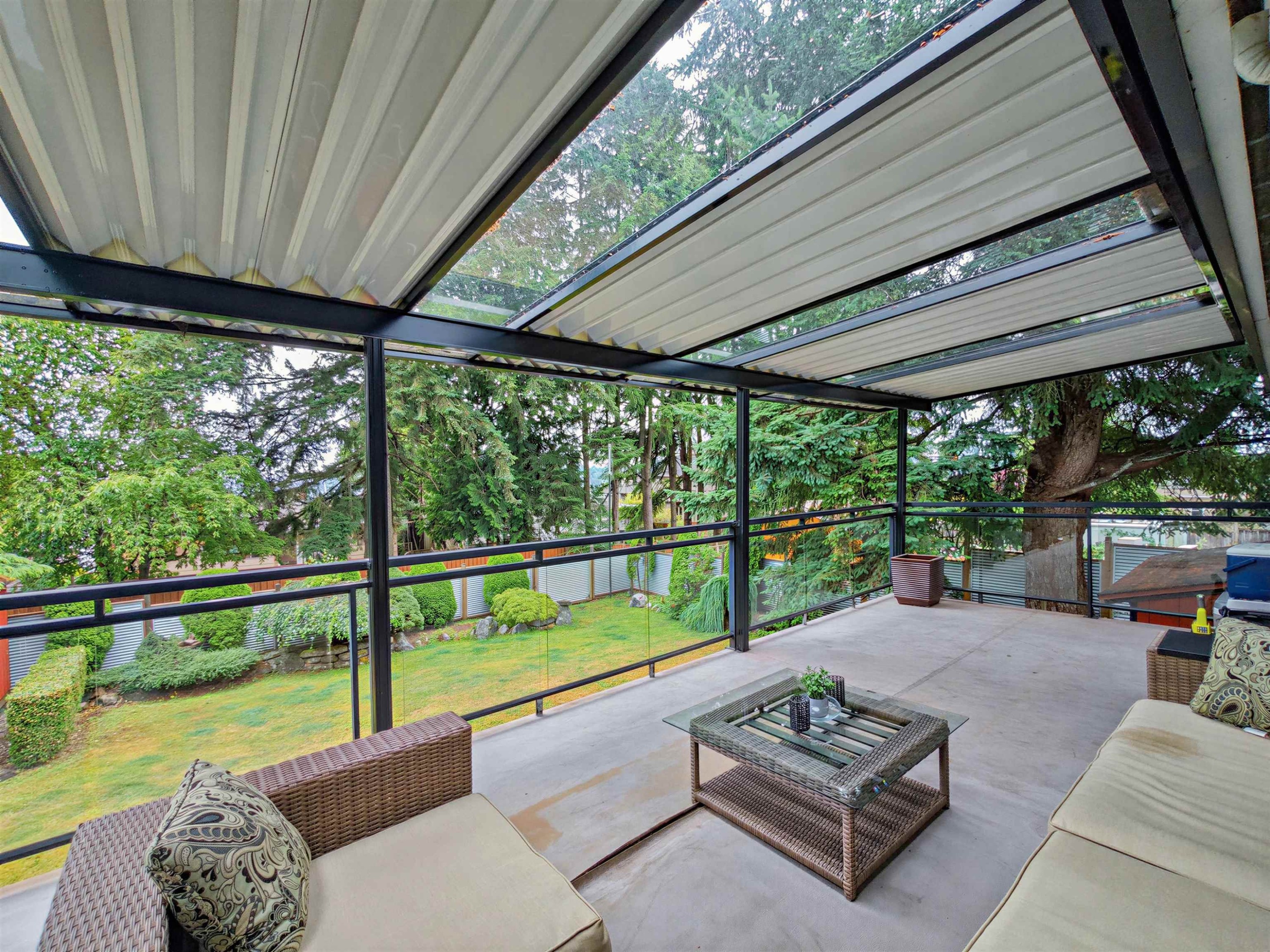 712 Shaw Avenue, Coquitlam, BC - Outdoor With Deck Patio Veranda With Exterior