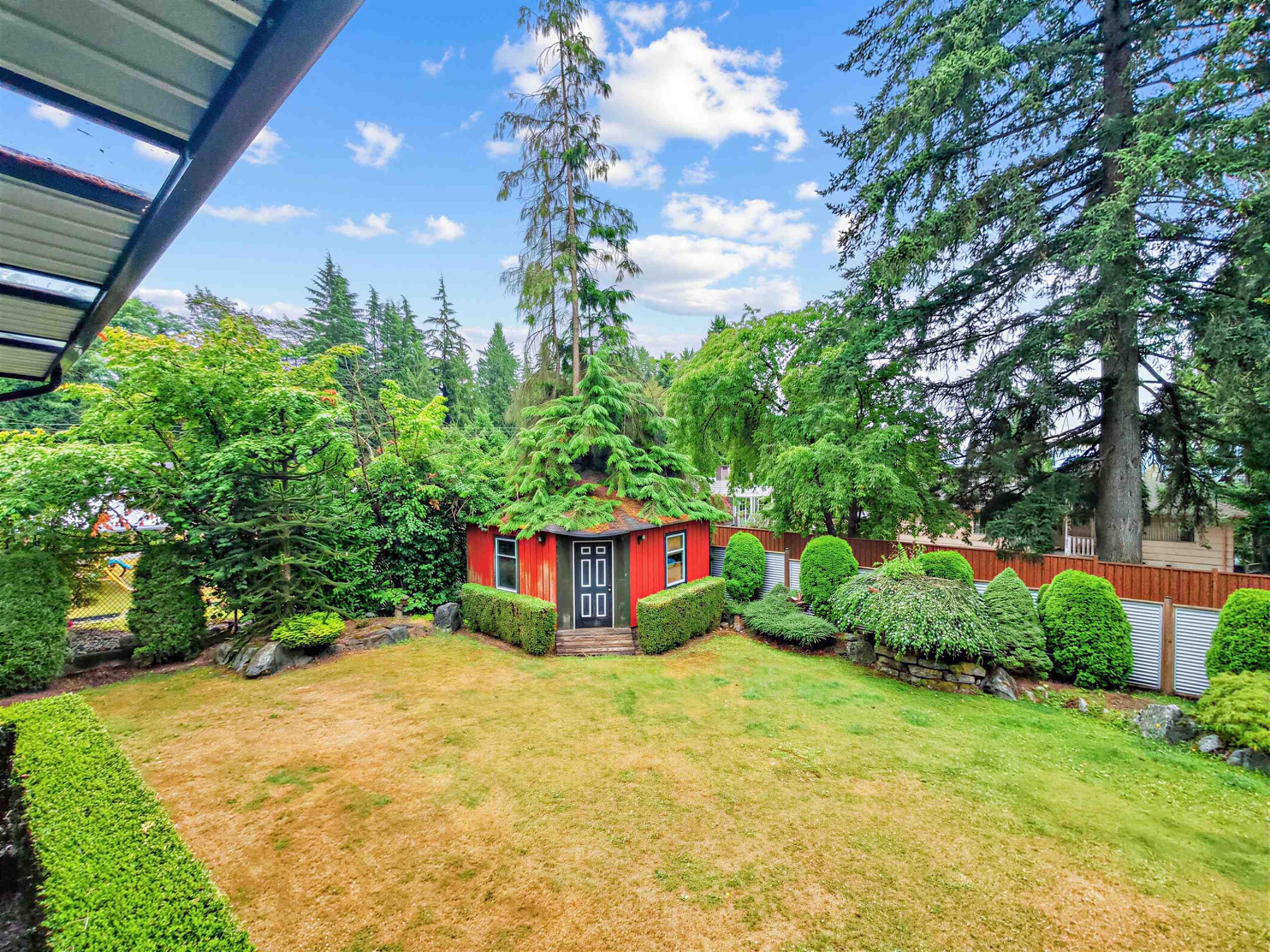 712 Shaw Avenue, Coquitlam, BC - Outdoor