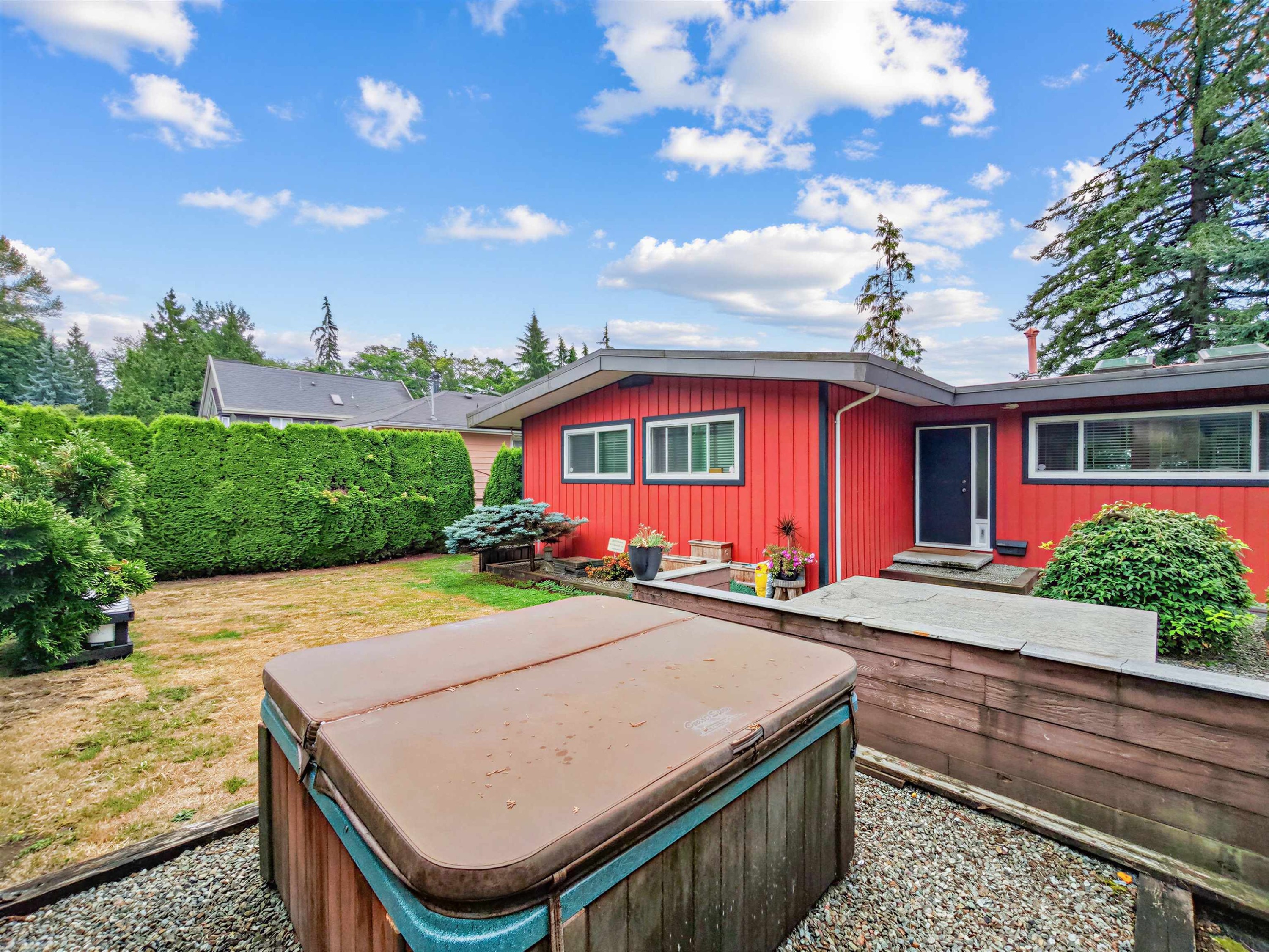 712 Shaw Avenue, Coquitlam, BC - Outdoor