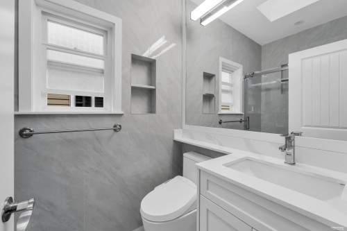 11520 Williams Road, Richmond, BC 