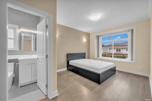 11520 Williams Road, Richmond, BC 