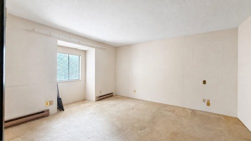 10179 Lawson Drive, Richmond, BC - Indoor Photo Showing Other Room
