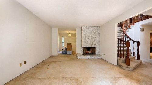 10179 Lawson Drive, Richmond, BC - Indoor With Fireplace