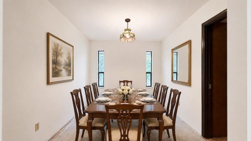 10179 Lawson Drive, Richmond, BC - Indoor Photo Showing Dining Room