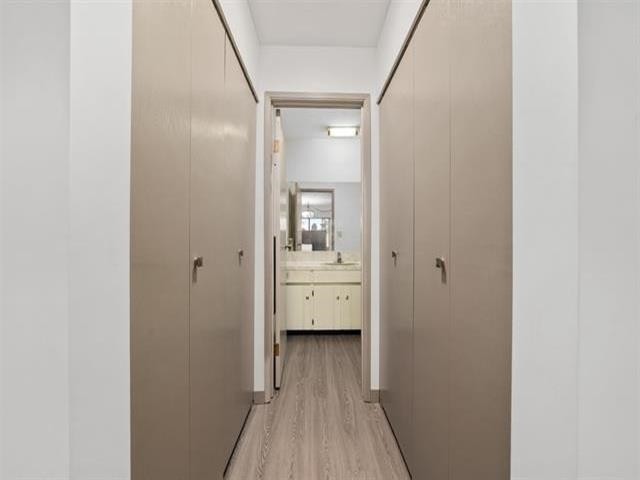 301-11957 223 Street, Maple Ridge, BC - Indoor Photo Showing Other Room