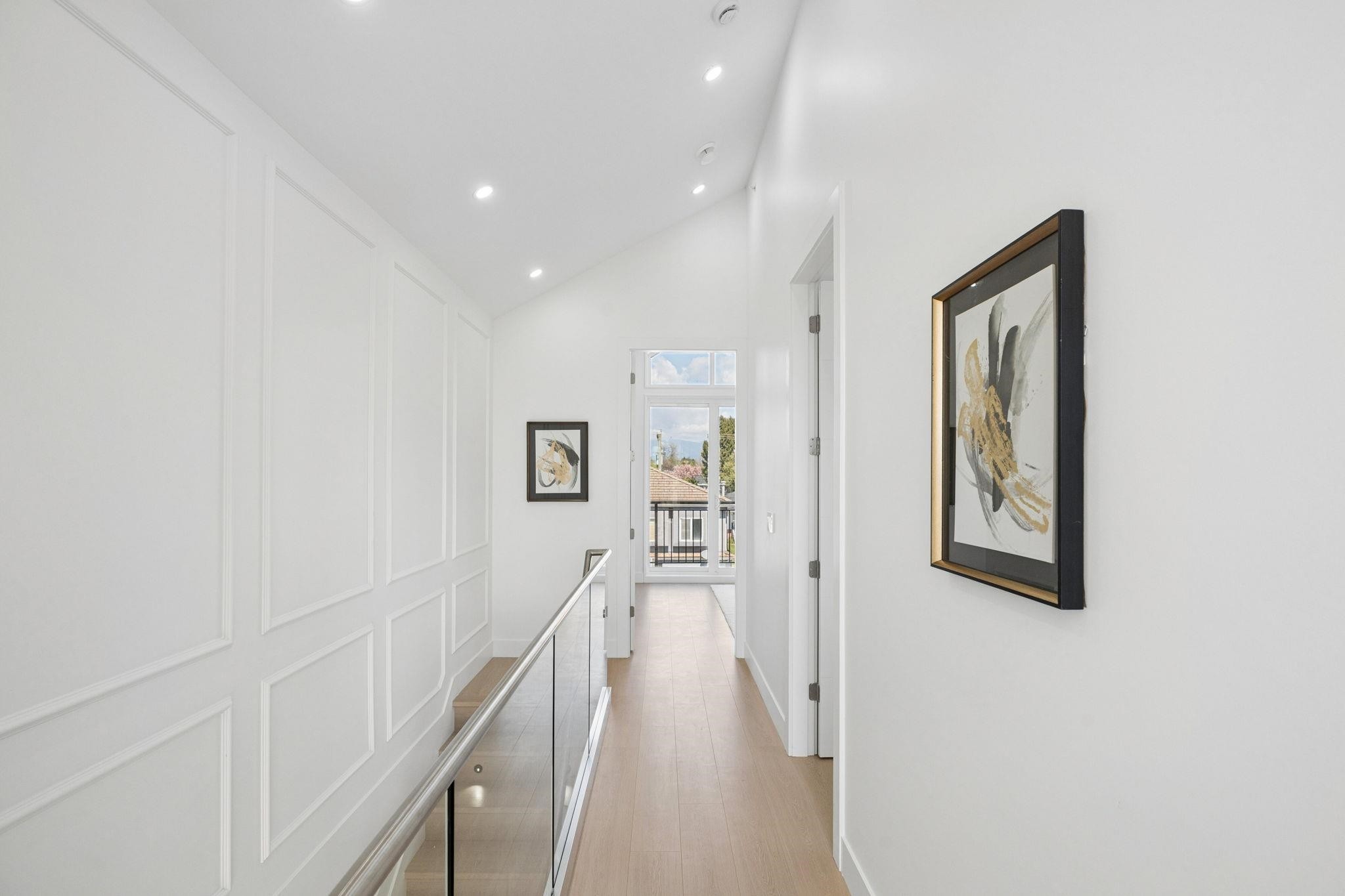 1005 55Th Avenue E, Vancouver, BC - Indoor Photo Showing Other Room