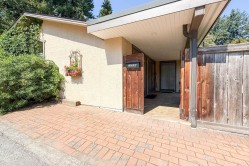 2233-Alden Lane North Vancouver, BC V7P 2J7