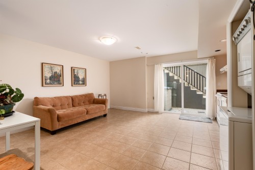 2087 18Th Avenue W, Vancouver, BC - Indoor