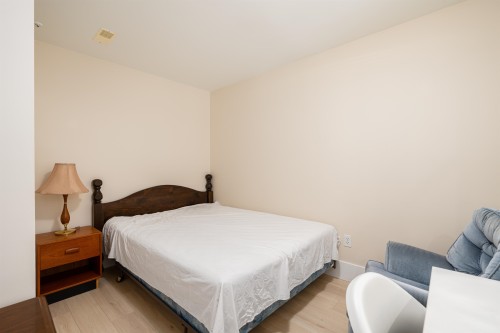 2087 18Th Avenue W, Vancouver, BC - Indoor Photo Showing Bedroom