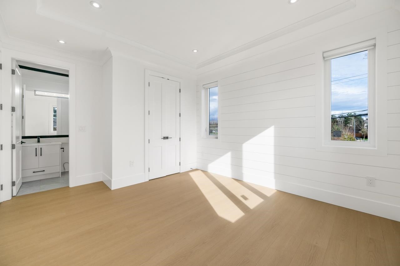 4991 Cabot Drive, Richmond, BC - Indoor Photo Showing Other Room