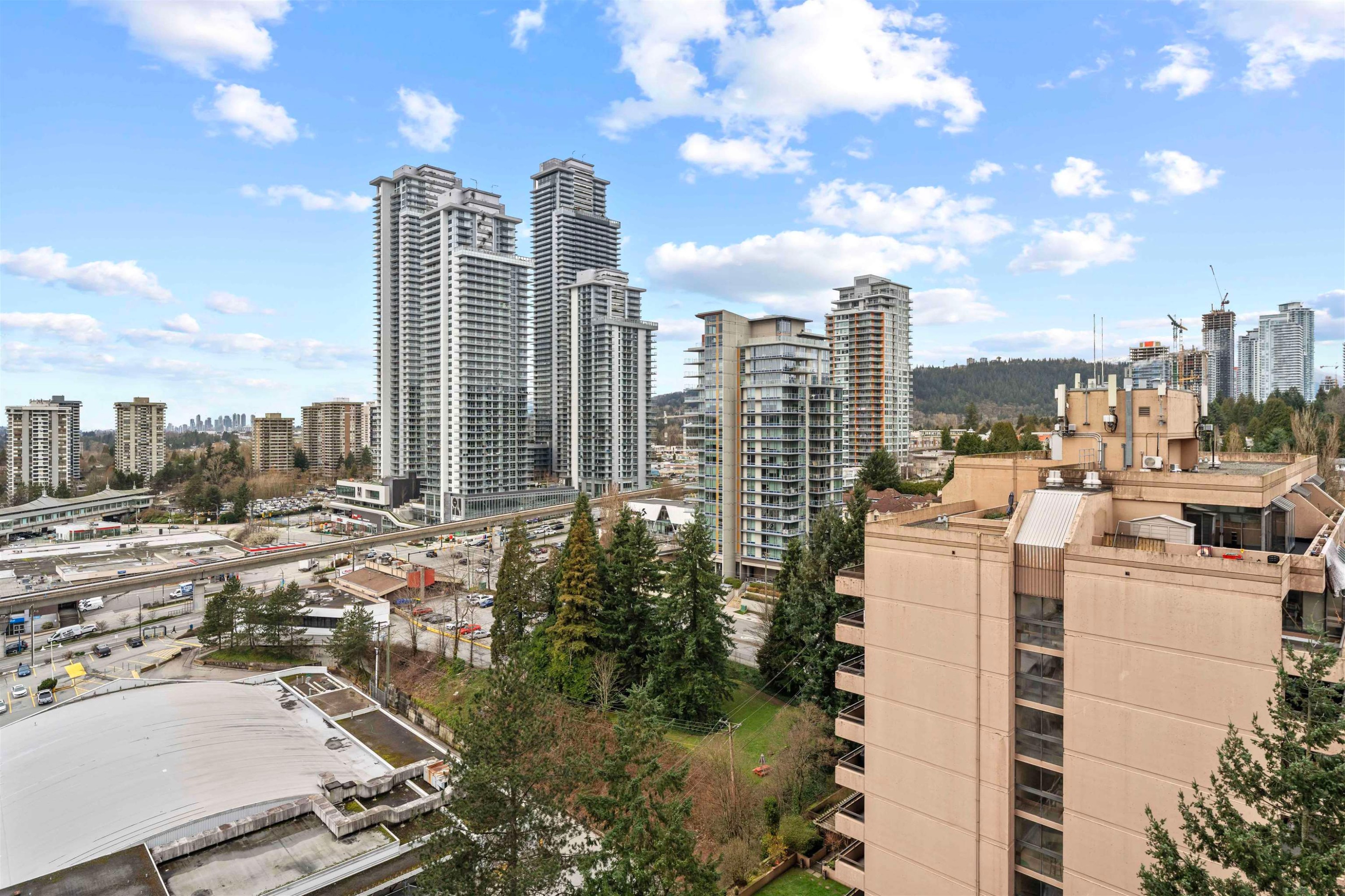 1301-450 Westview Street, Coquitlam, BC - Outdoor