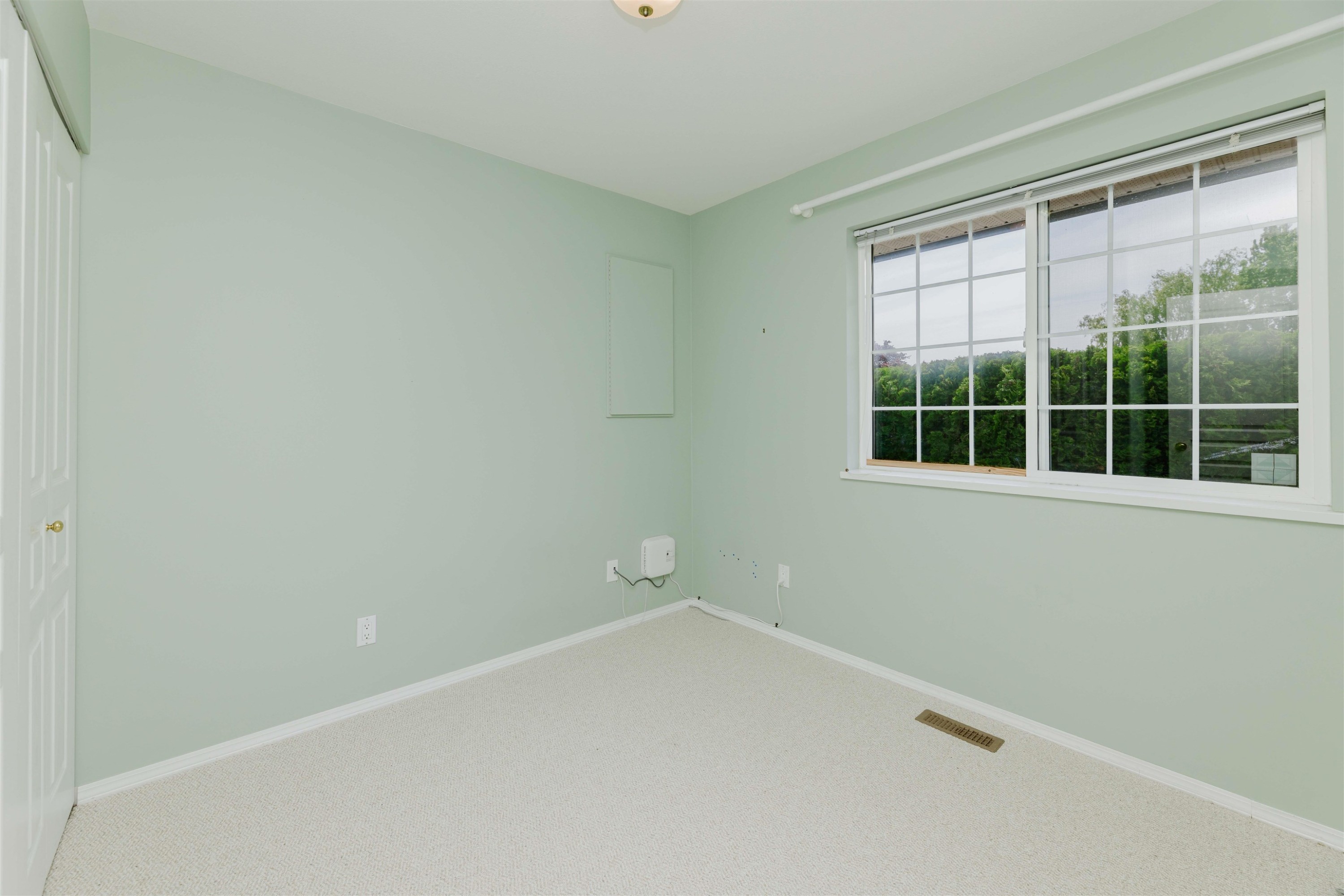 5078 Bay Road, Sechelt, BC - Indoor Photo Showing Other Room