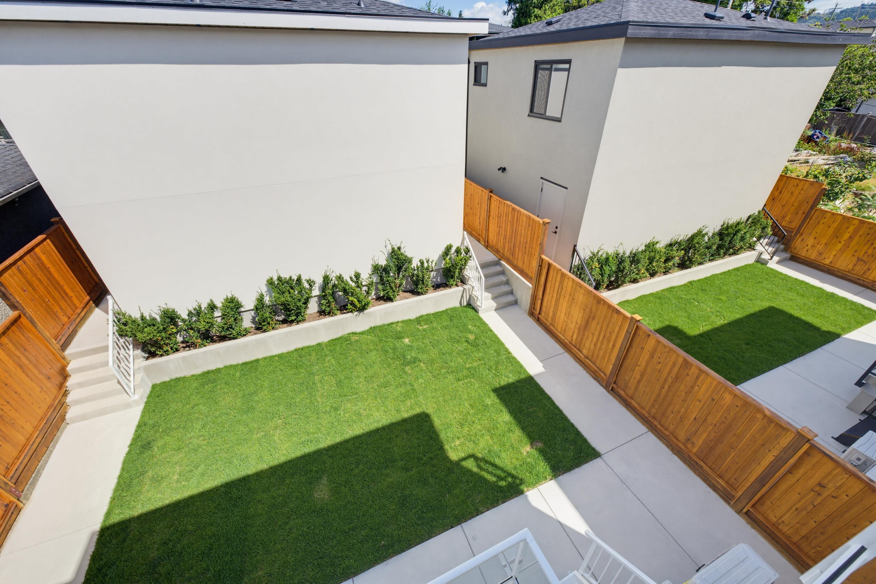 6383 Grant Street, Burnaby, BC - Outdoor