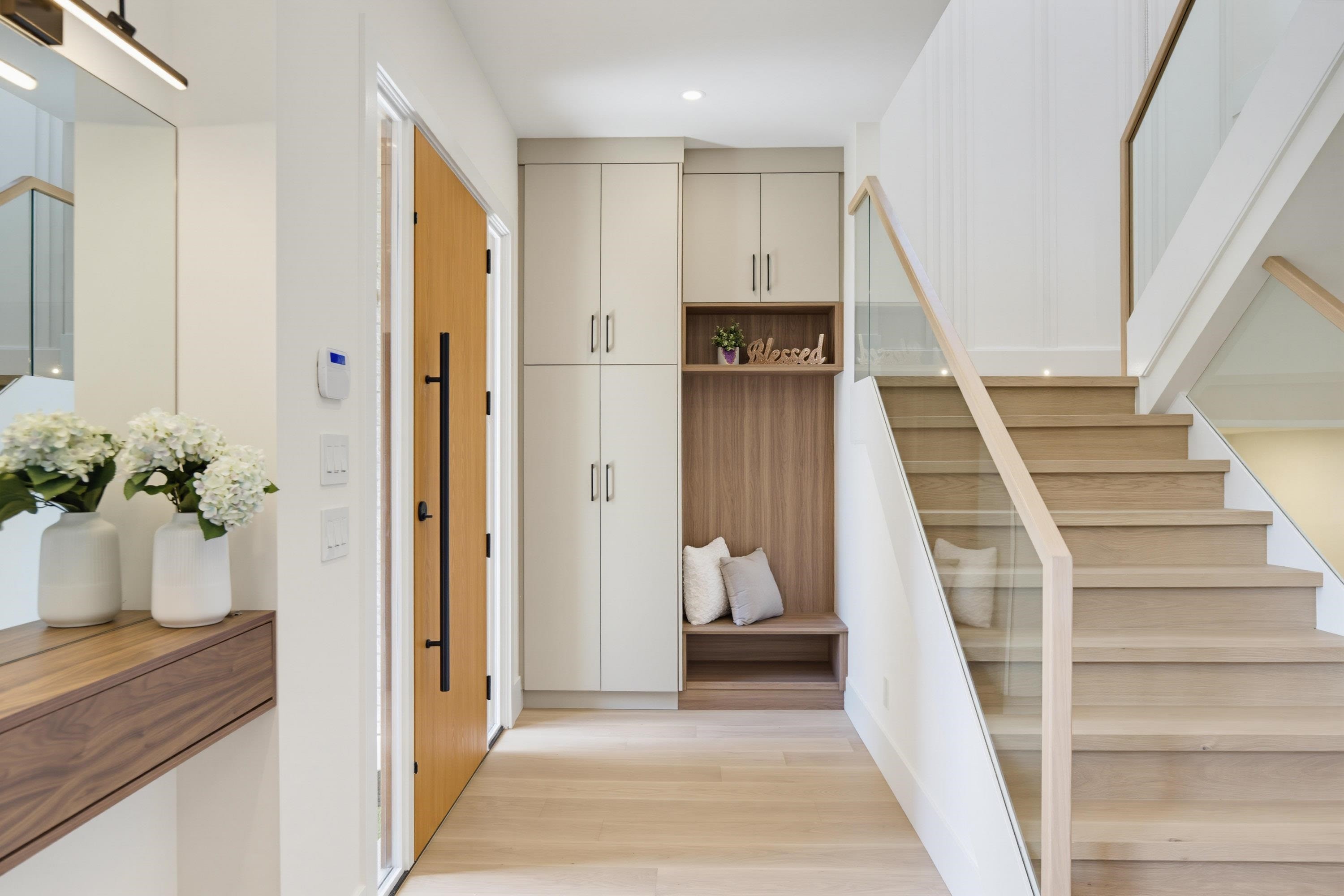 6383 Grant Street, Burnaby, BC - Indoor Photo Showing Other Room