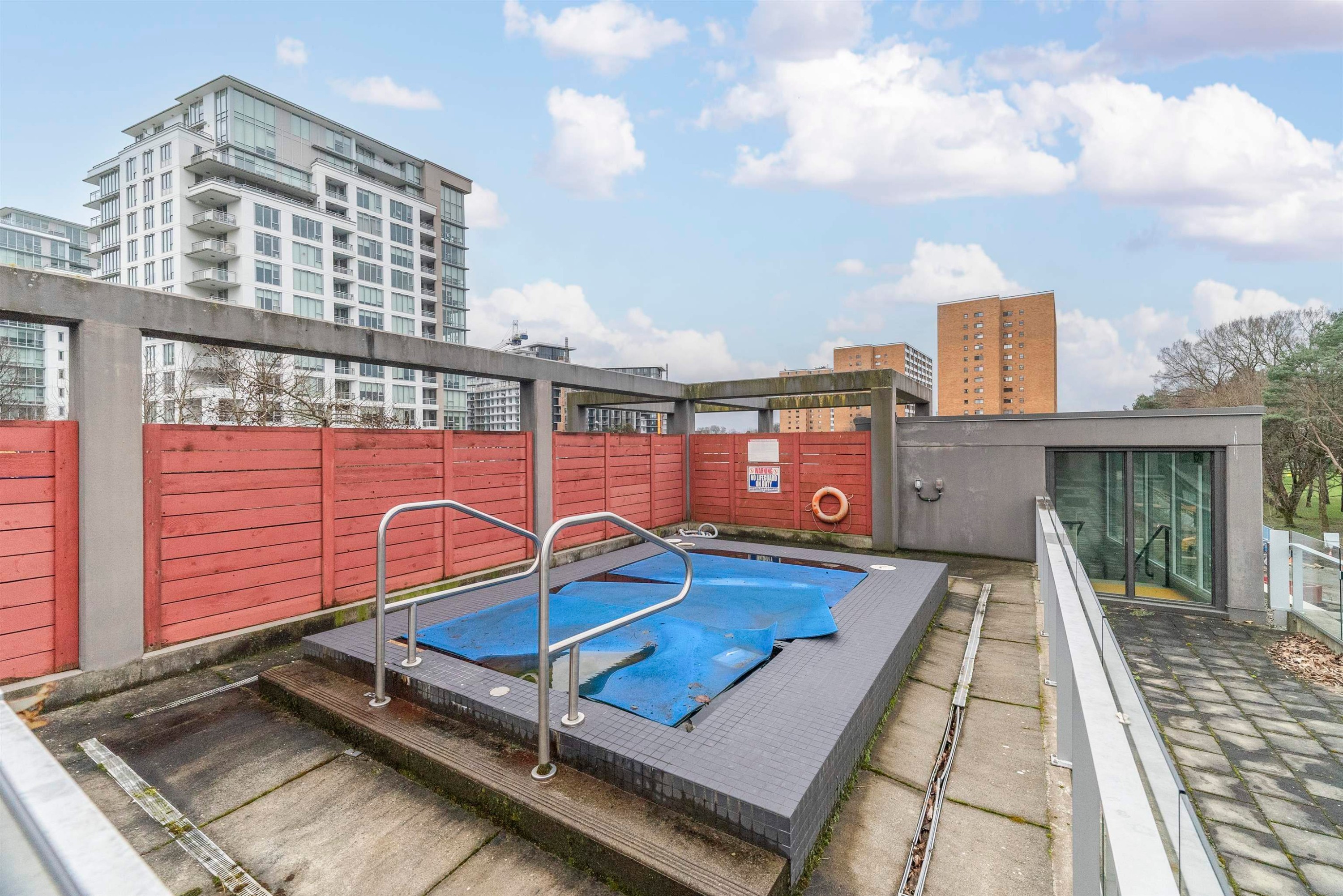 509-7368 Gollner Avenue, Richmond, BC - Outdoor