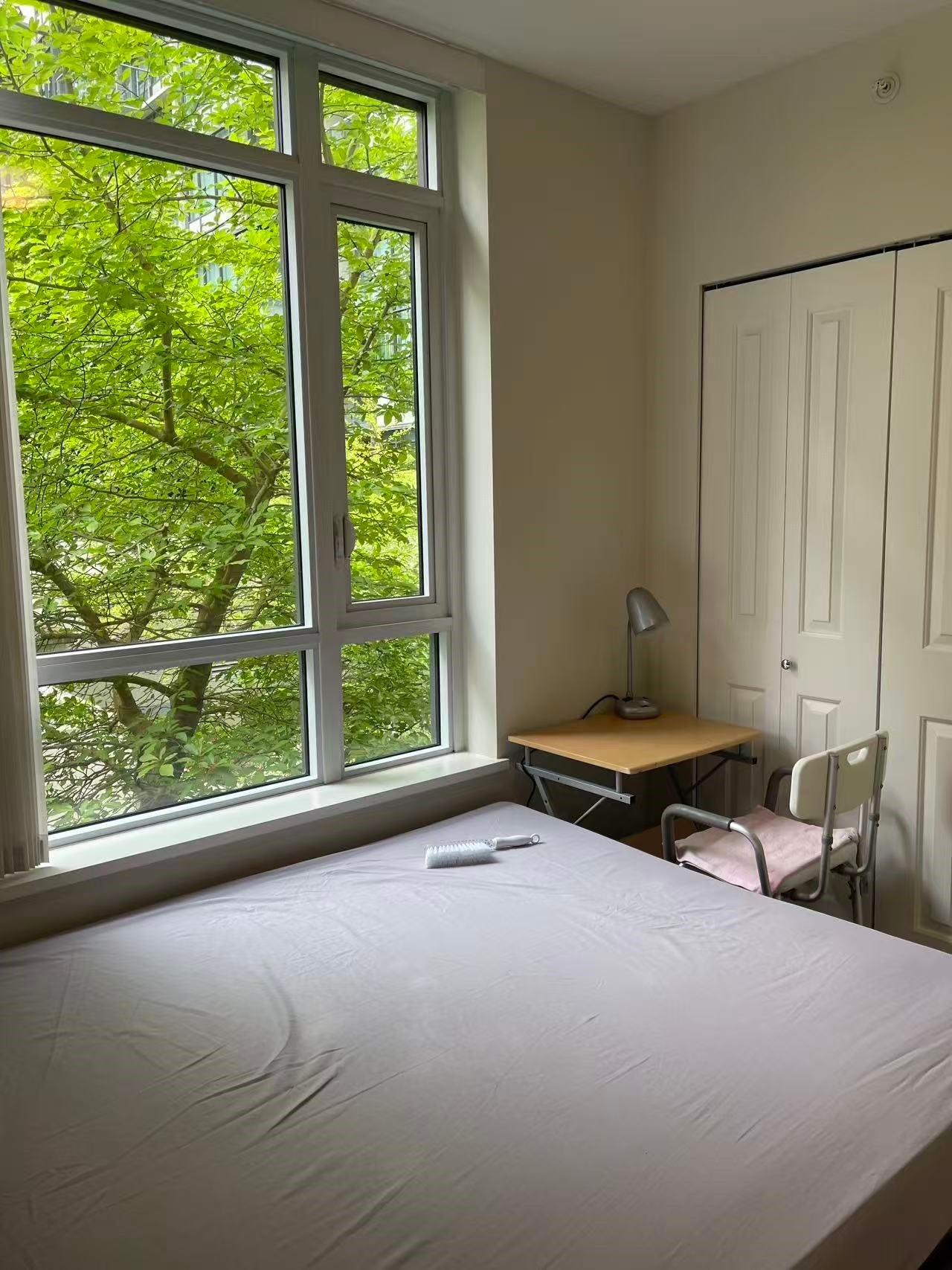 509-7368 Gollner Avenue, Richmond, BC - Indoor Photo Showing Bedroom