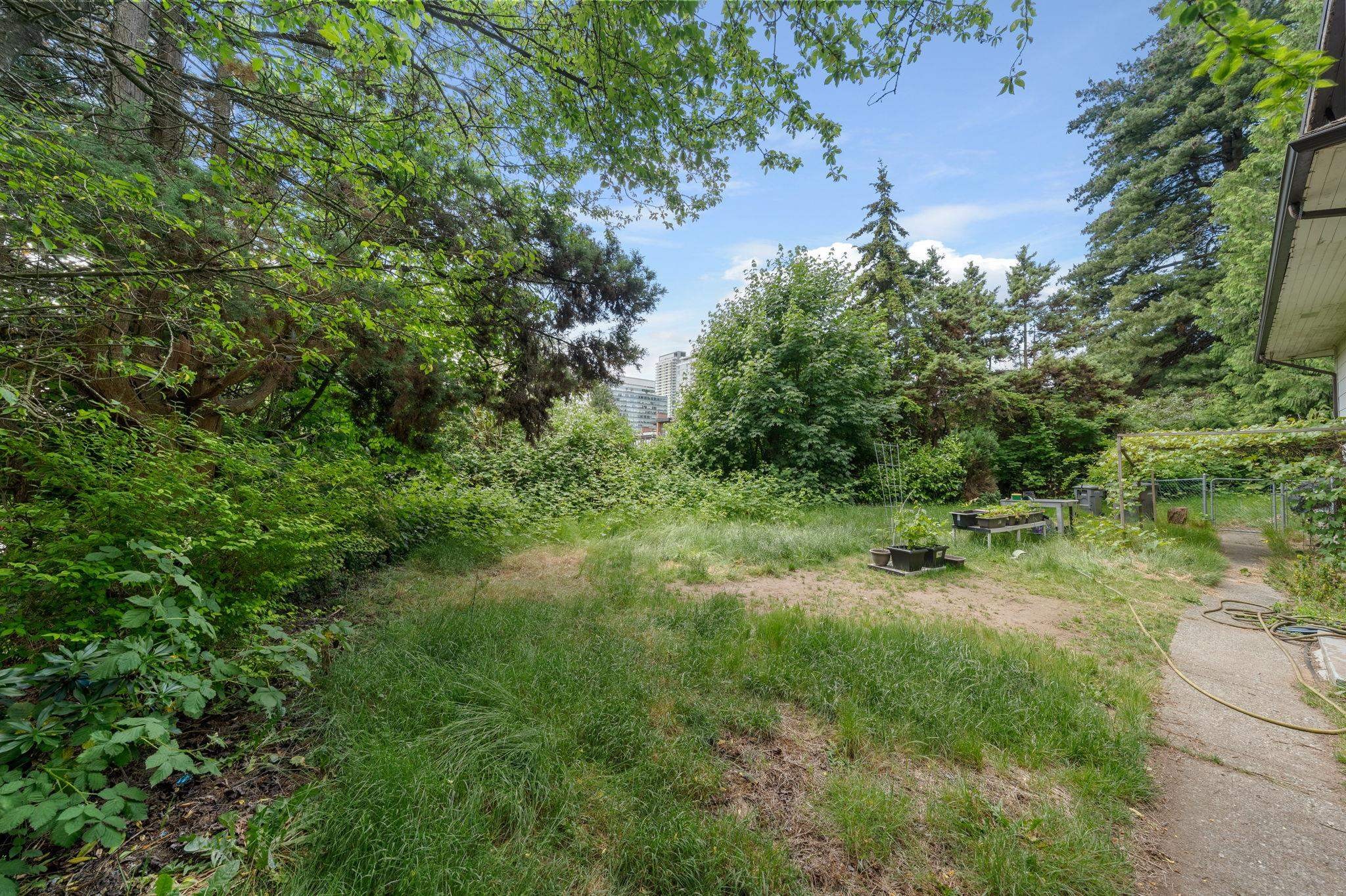 7957 Columbia Street, Vancouver, BC - Outdoor