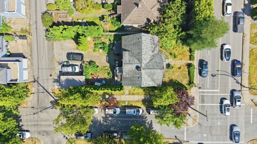 93 12Th Avenue W, Vancouver, BC - Outdoor With View