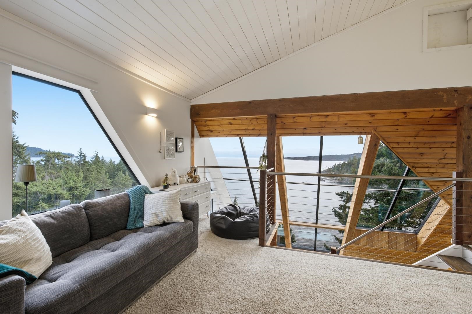 5322 Natalie Lane, Halfmoon Bay, BC - Indoor