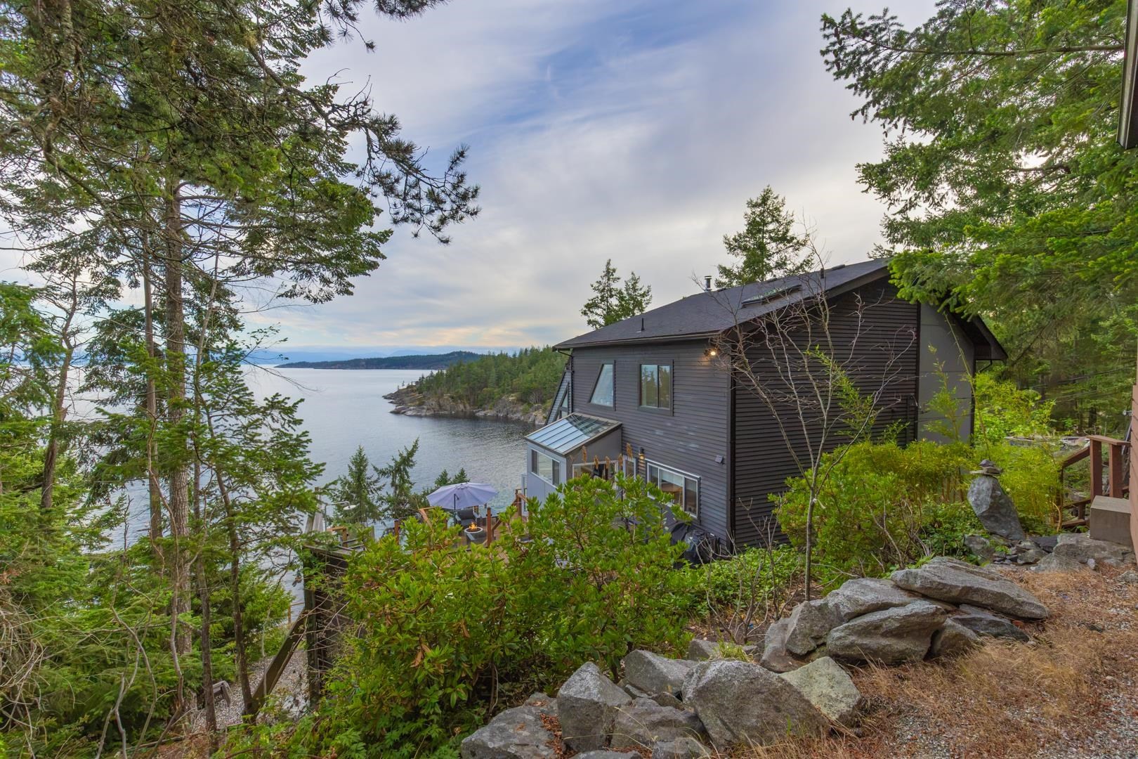 5322 Natalie Lane, Halfmoon Bay, BC - Outdoor With Body Of Water
