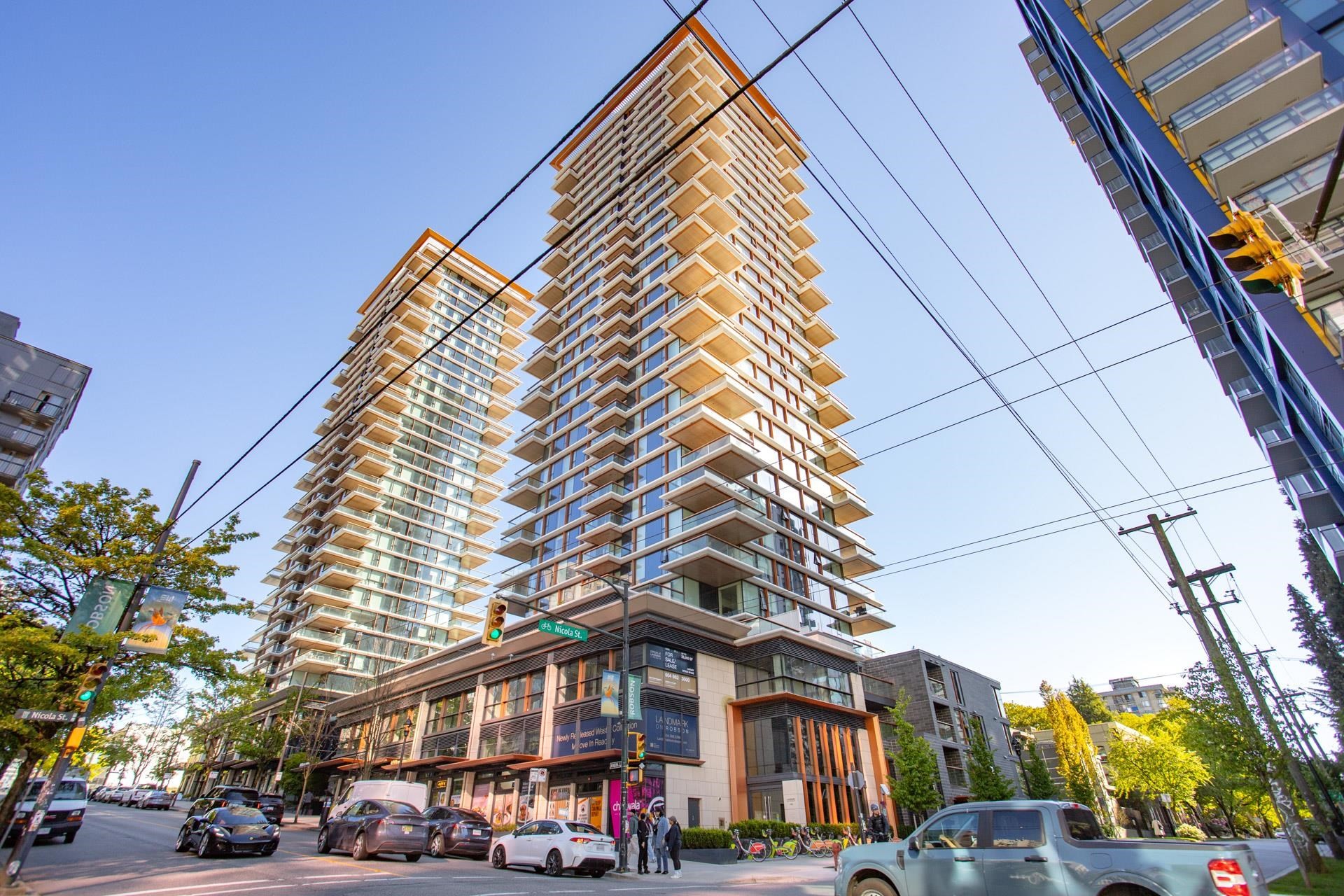 1606-1482 Robson Street, Vancouver, BC - Outdoor With Balcony With Facade