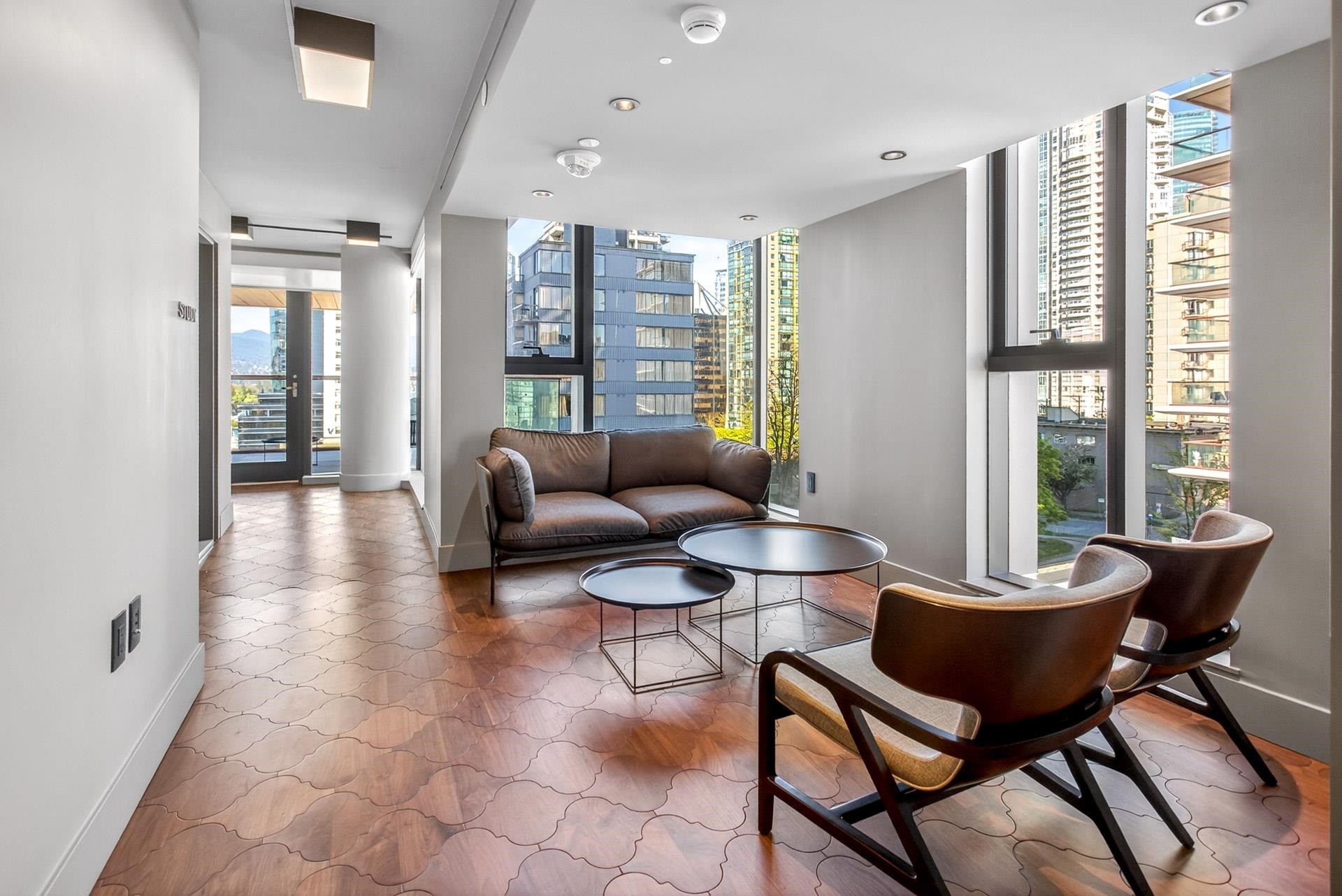 1606-1482 Robson Street, Vancouver, BC - Indoor