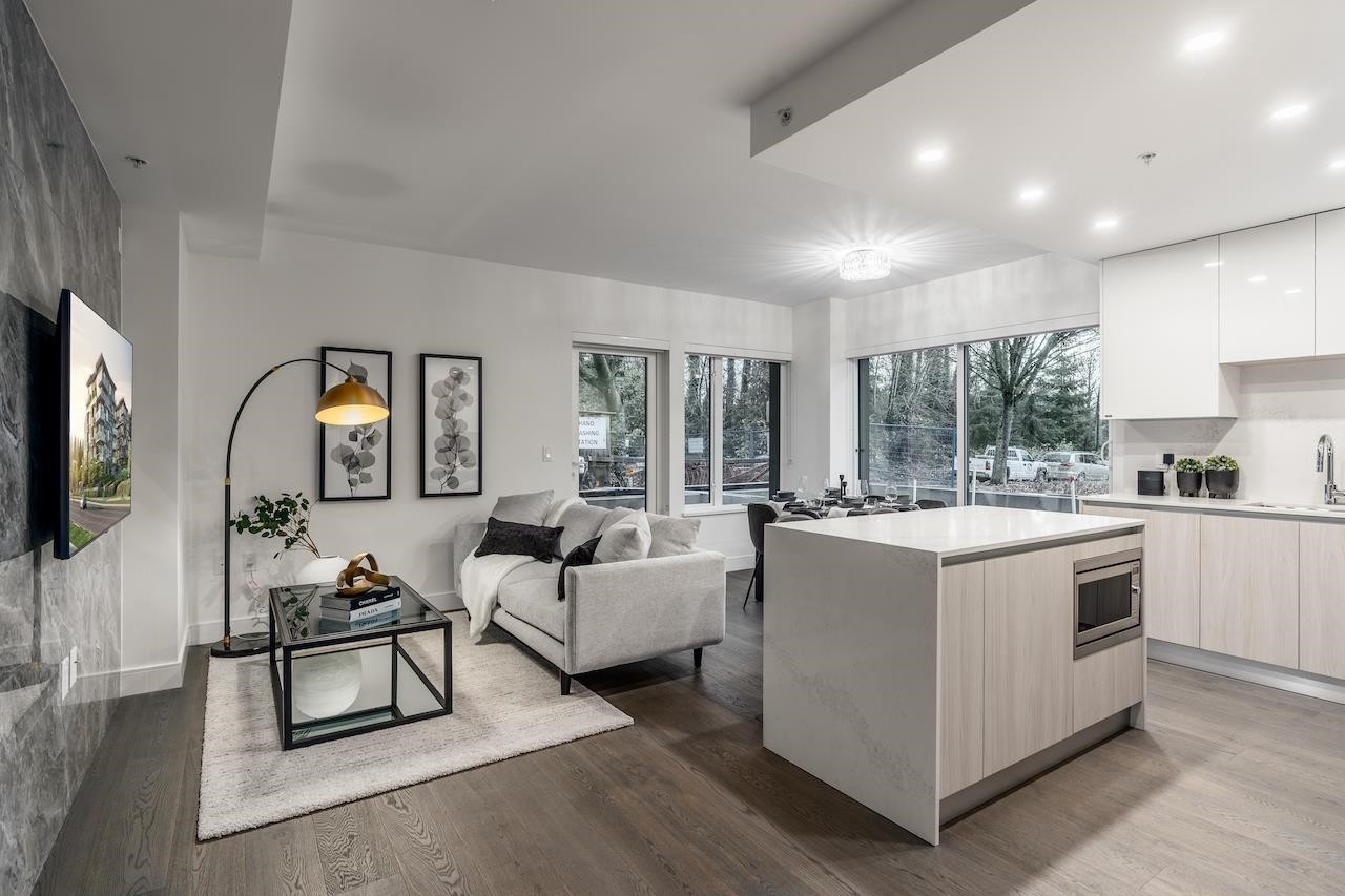 302-488 58Th Avenue W, Vancouver, BC - Indoor Photo Showing Kitchen