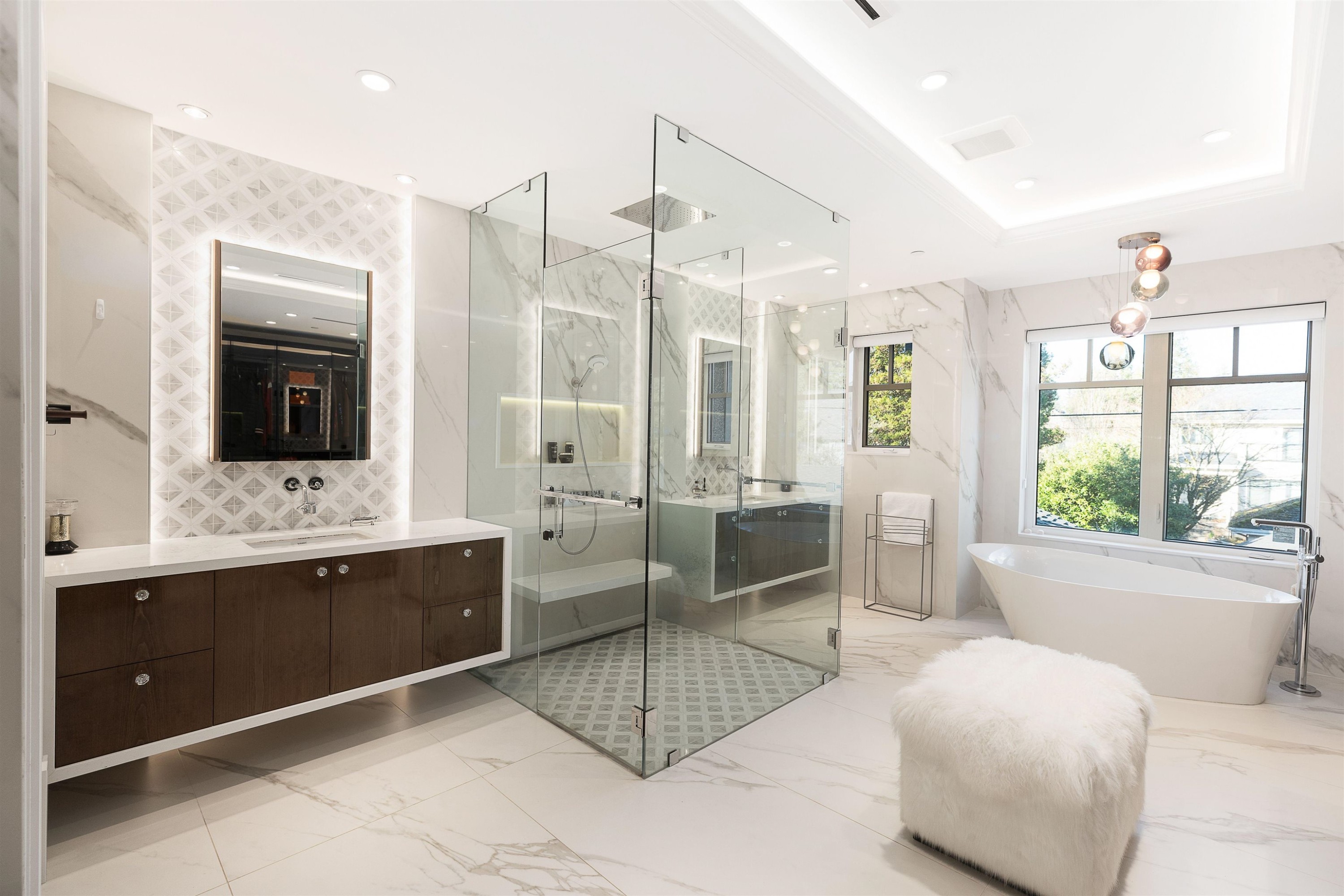 1239 40Th Avenue W, Vancouver, BC - Indoor Photo Showing Bathroom