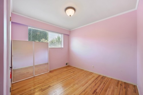 2763 Rosemont Drive, Vancouver, BC - Indoor Photo Showing Other Room