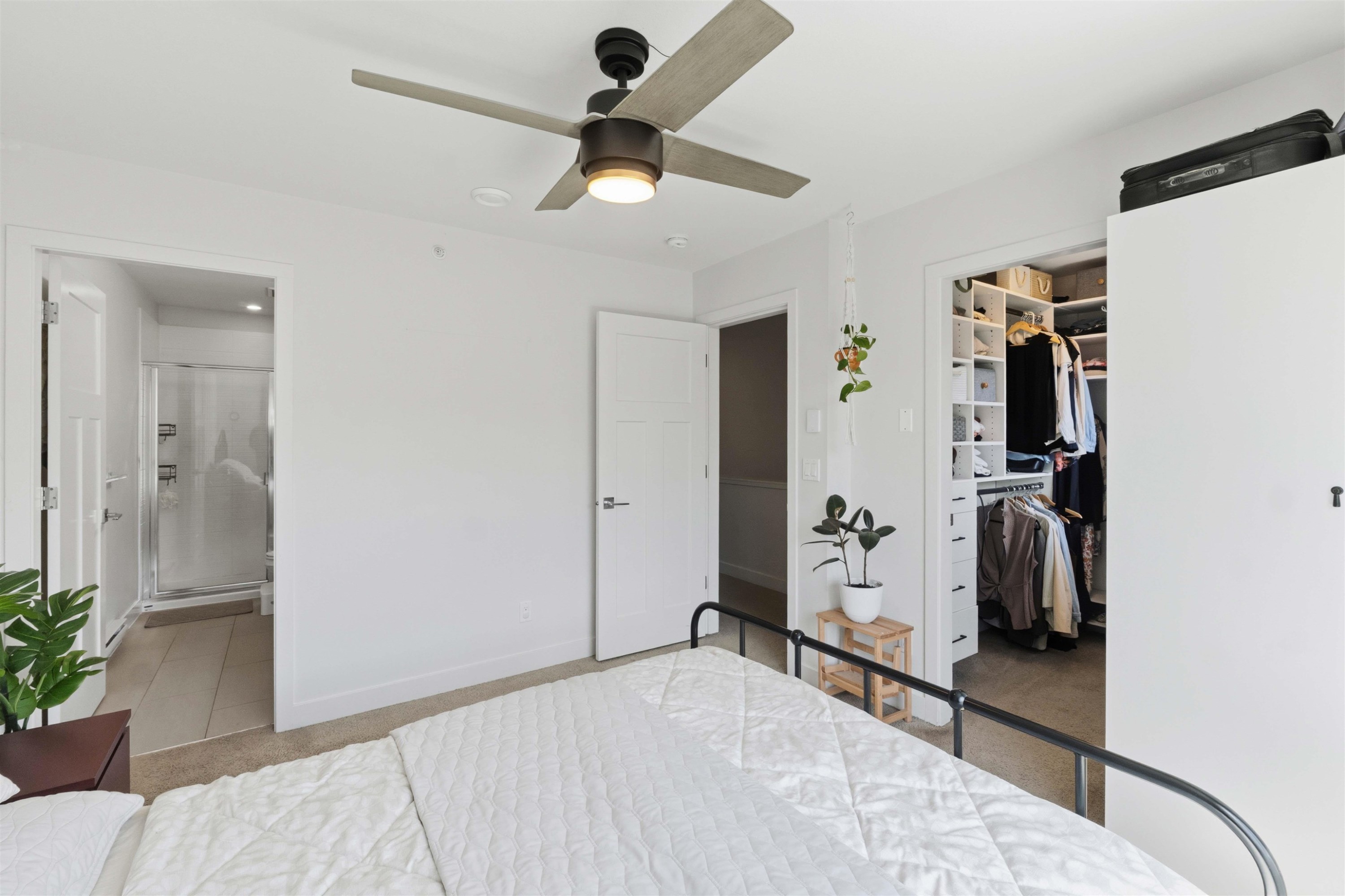 64-11305 240 Street, Maple Ridge, BC - Indoor Photo Showing Bedroom