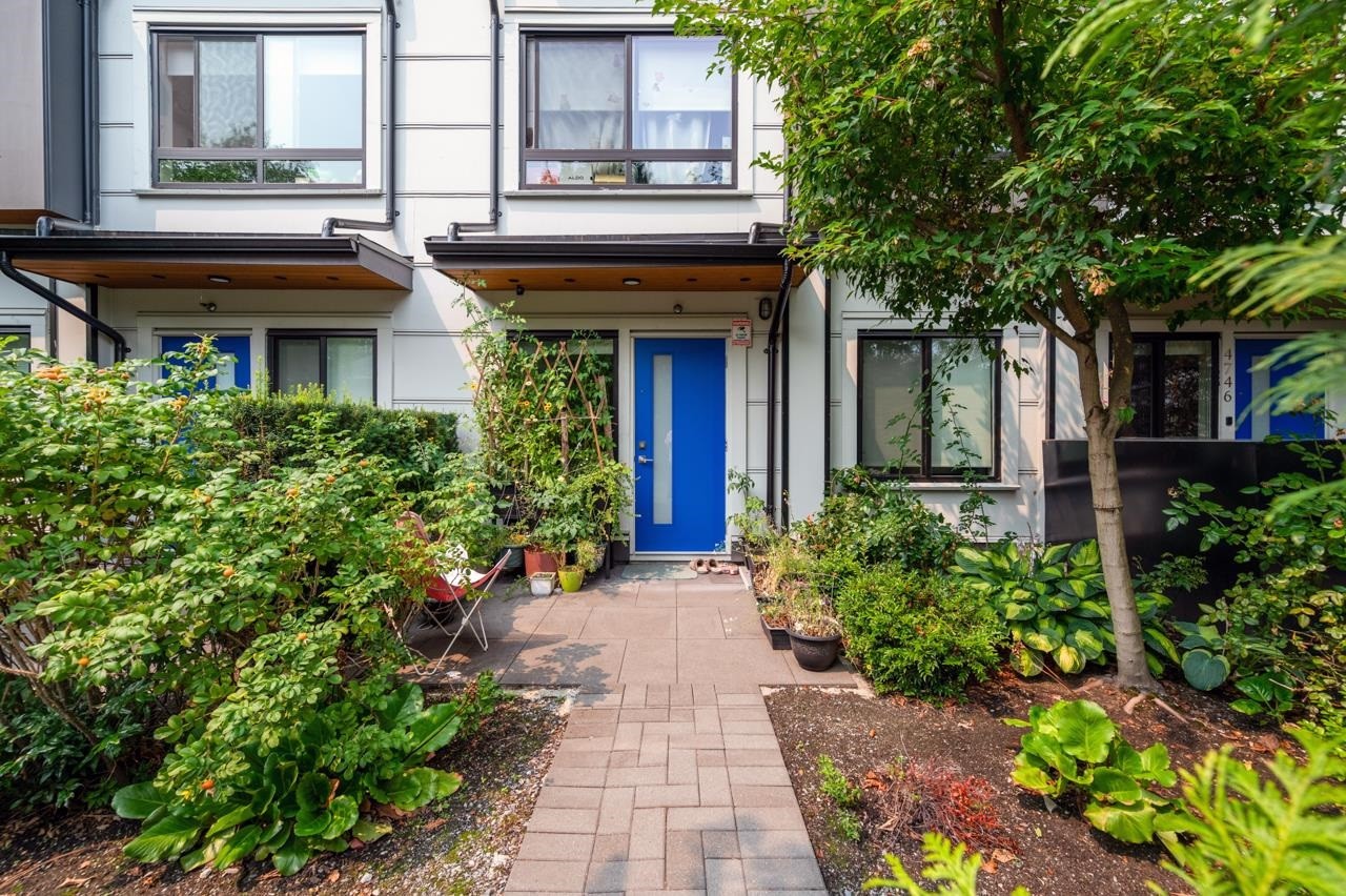 4728 Duchess Street, Vancouver, BC - Outdoor