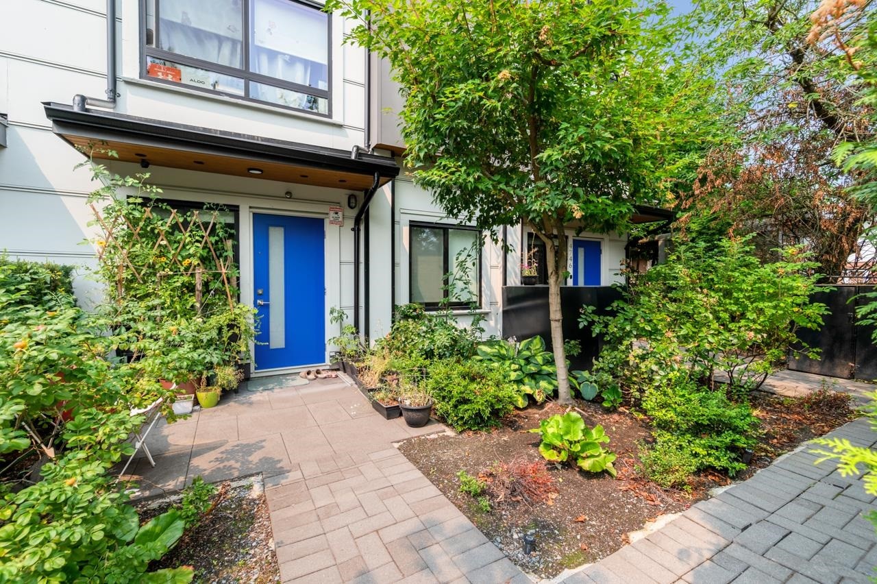4728 Duchess Street, Vancouver, BC - Outdoor
